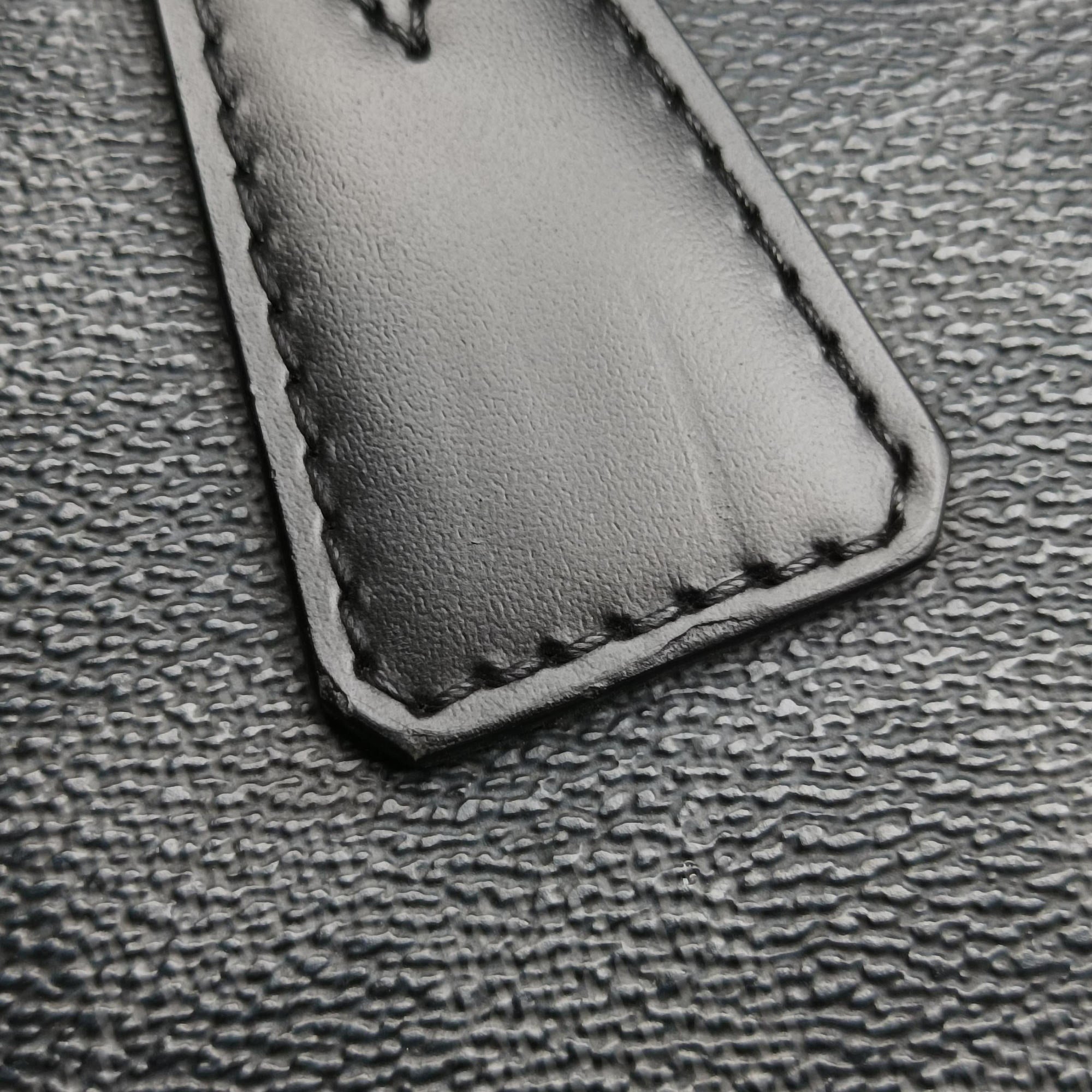 Secondhand Louis Vuitton Porte Documents Jour Noir Damier Graphite N48224 handbag | stylenewstar
