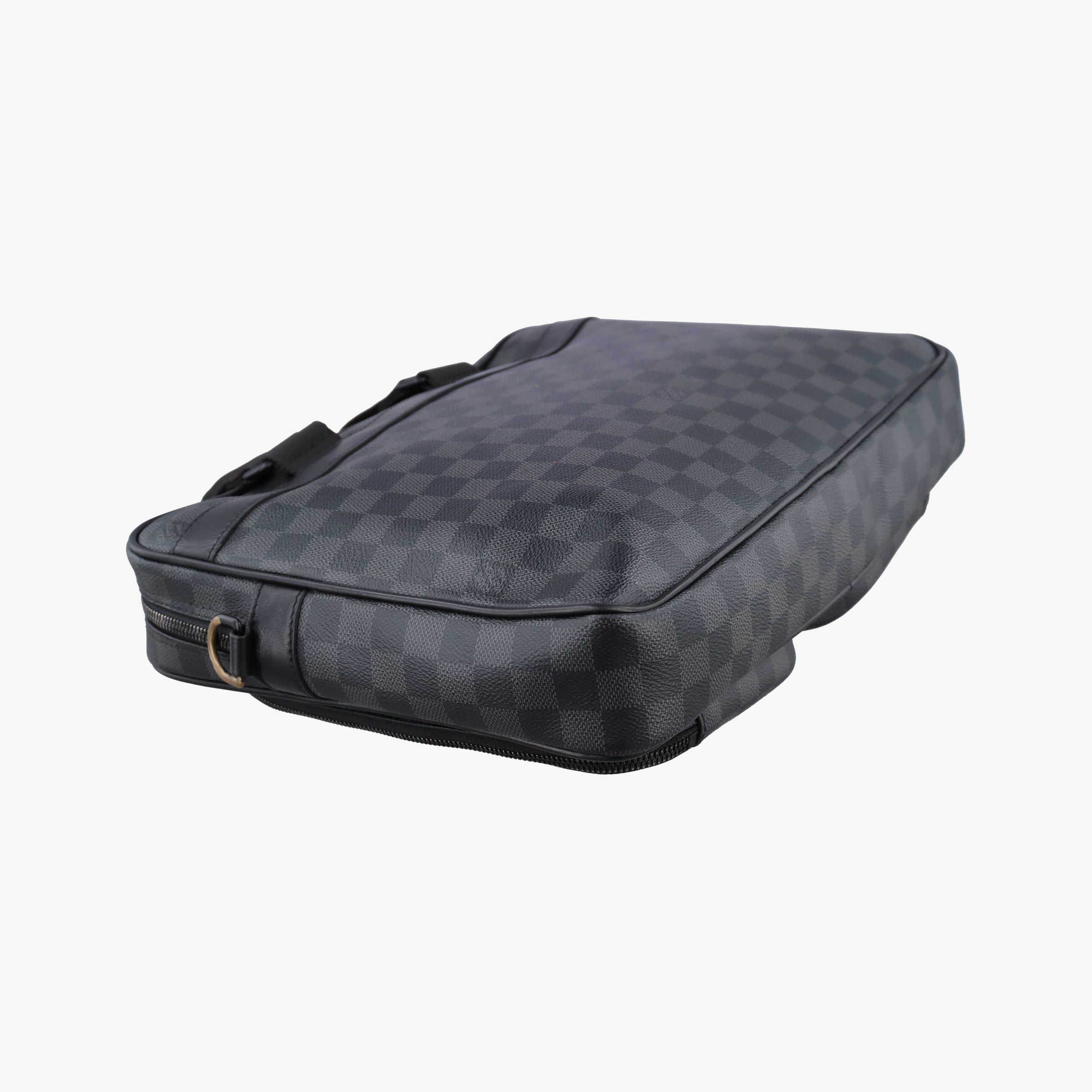 Secondhand Louis Vuitton Utility Business Black Damier Graphite N40278 shoulderbag | stylenewstar