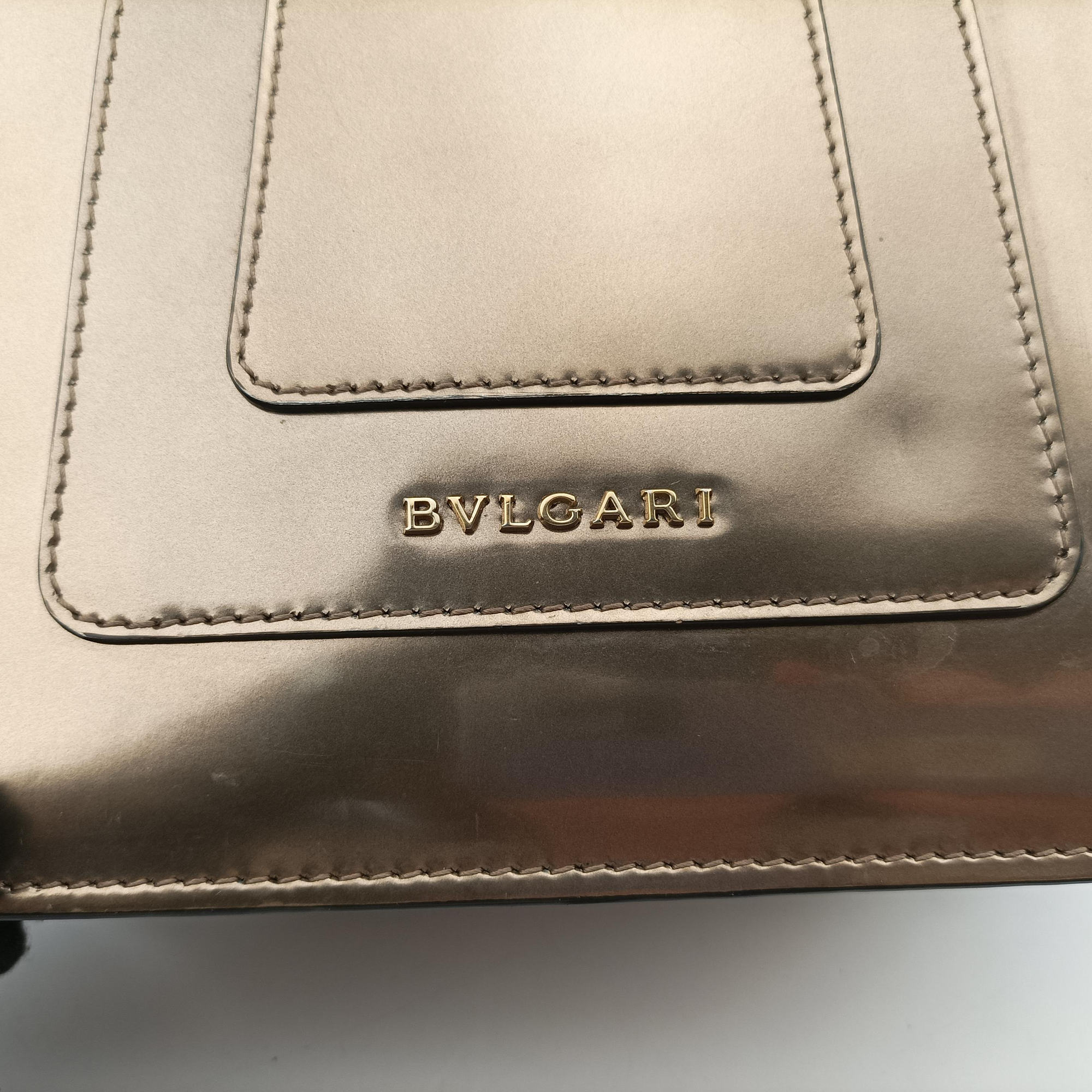 Pre-owned Bvlgari SERPENTI FOREVER Golden Enamel  shoulderbag | stylenewstar
