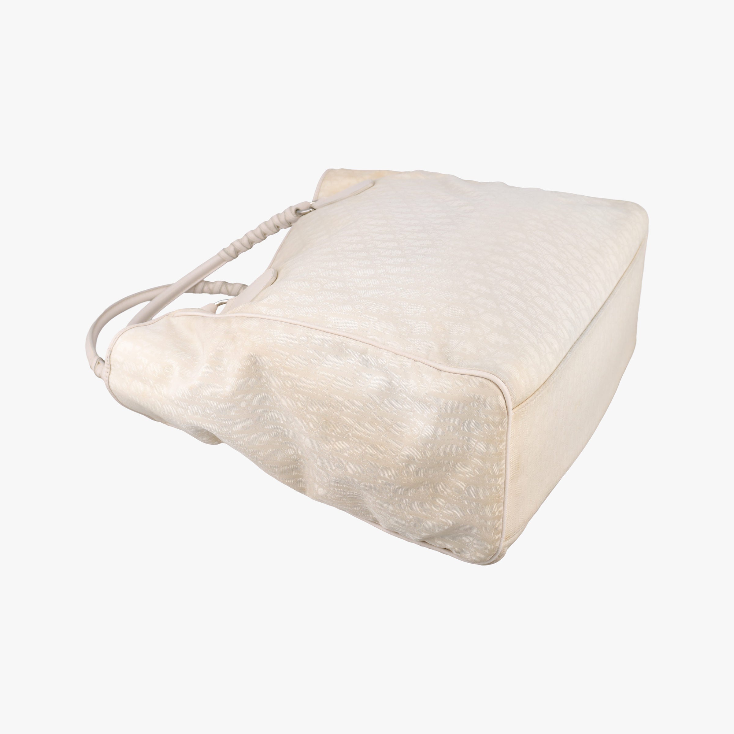 Pre-owned Christian Dior Lovely Beige Diorissimo Canvas × Leather  handbag | stylenewstar
