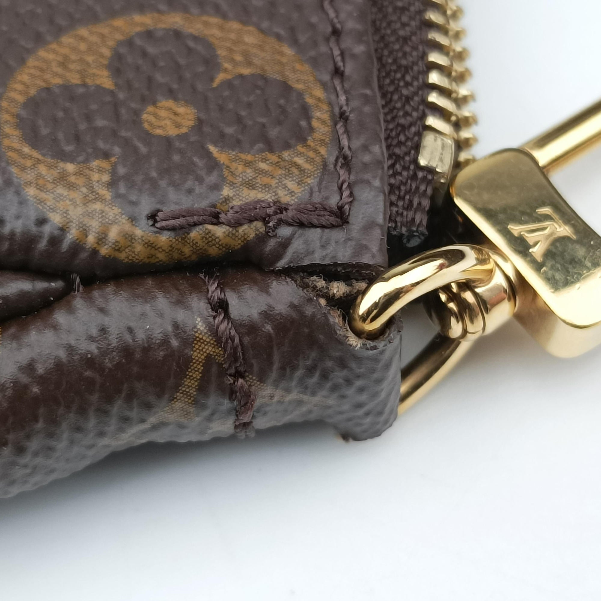 Pre-owned Louis Vuitton MULTI POCHETTE ACCESSOIRES MARRON×ROSE CLAIRE Monogram Canvas M44840 shoulderbag | stylenewstar