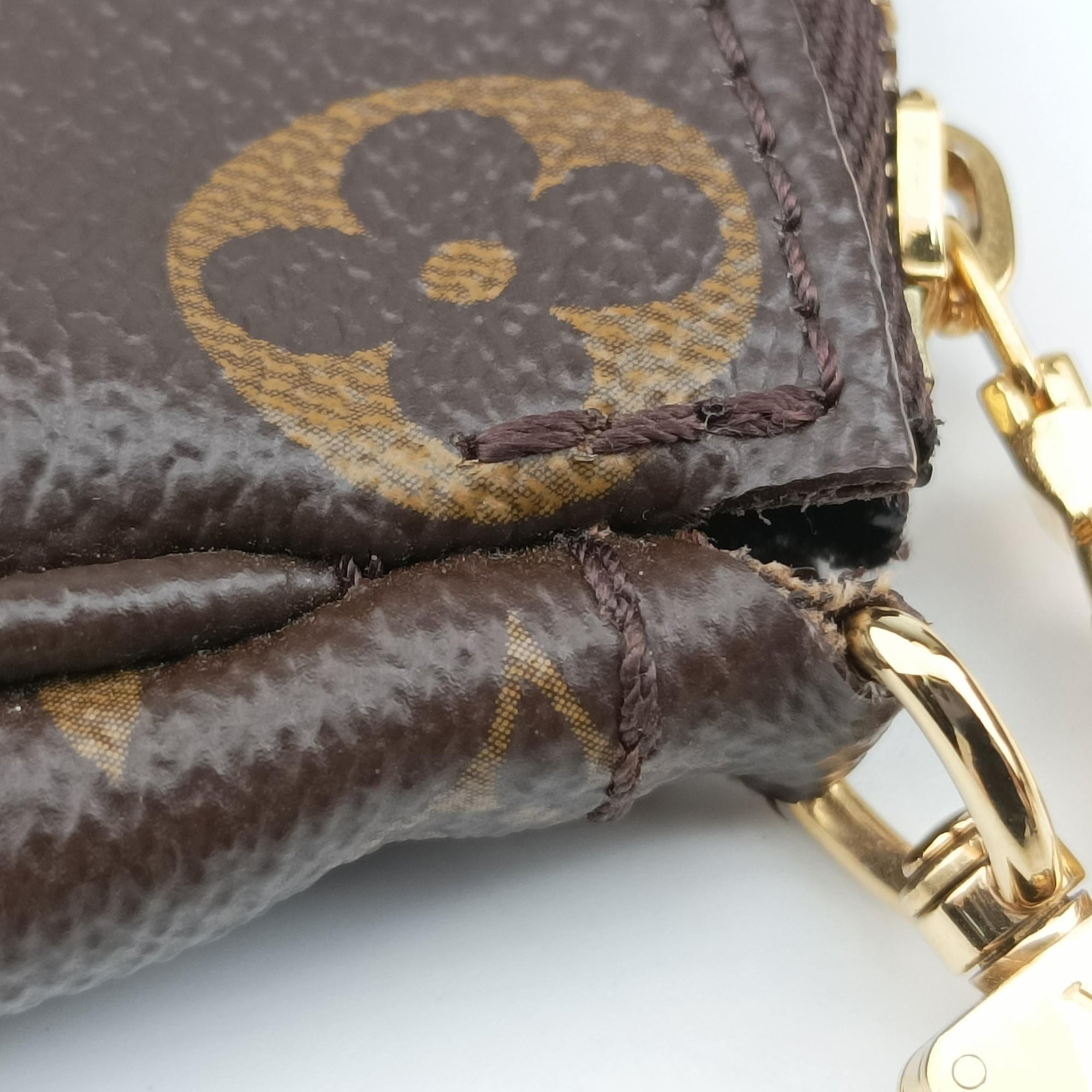 Pre-owned Louis Vuitton MULTI POCHETTE ACCESSOIRES MARRON×ROSE CLAIRE Monogram Canvas M44840 shoulderbag | stylenewstar