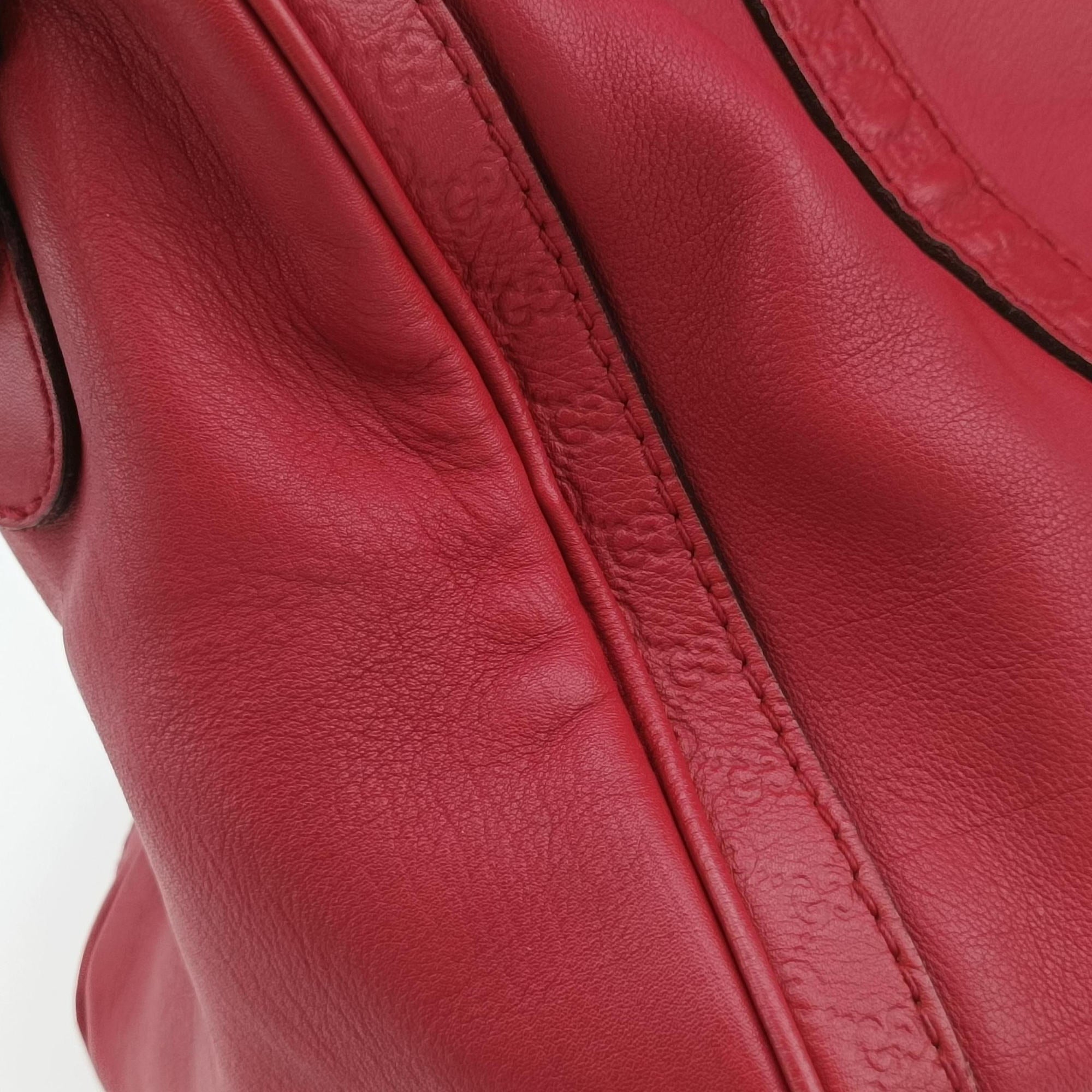 Secondhand Gucci Guccissima Trim Web Joy Red Leather 247205 shoulderbag | stylenewstar