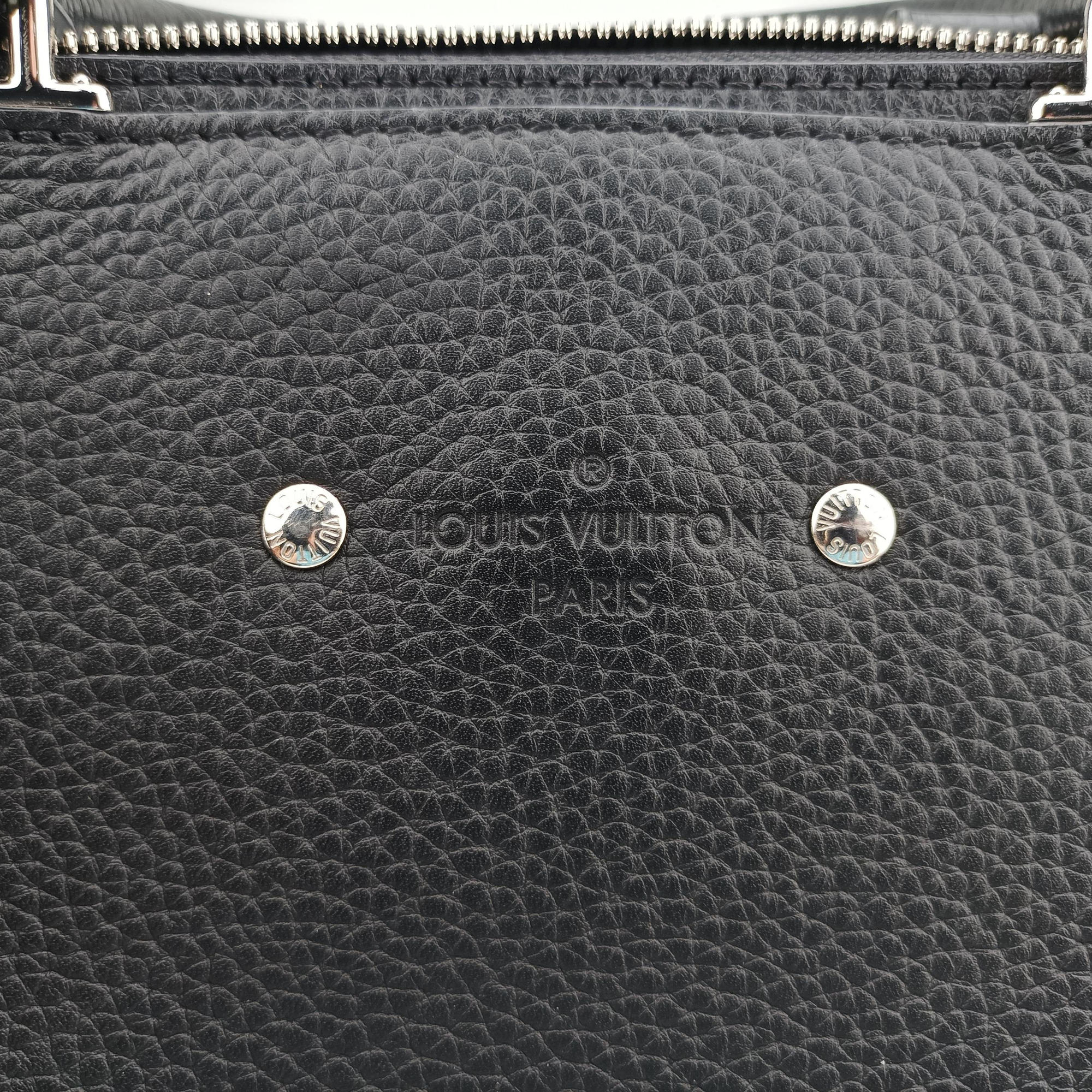 Pre-owned Louis Vuitton Armand Briefcase MM Noir Taurillon leather M54381 handbag | stylenewstar