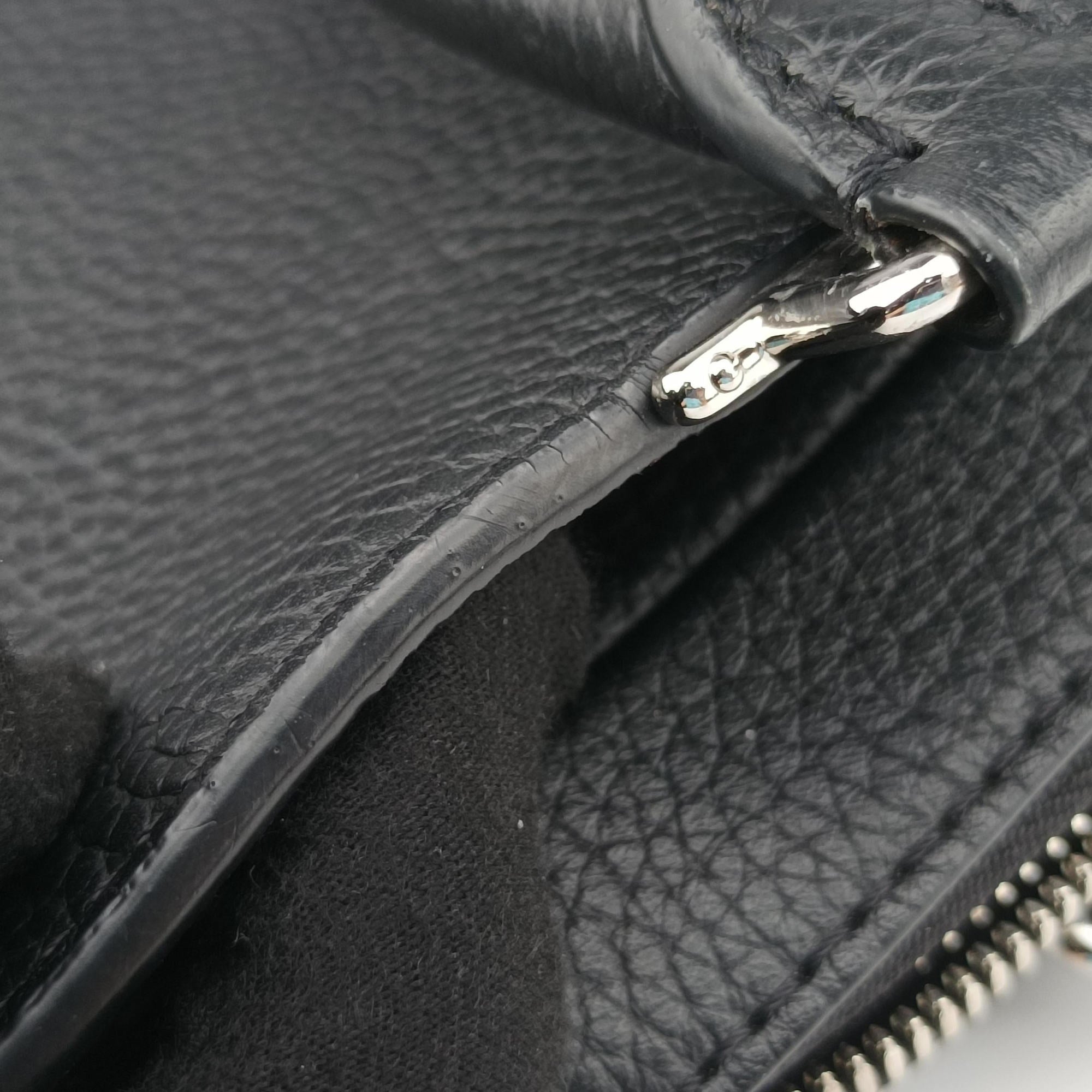 Pre-owned Louis Vuitton Armand Briefcase MM Noir Taurillon leather M54381 handbag | stylenewstar