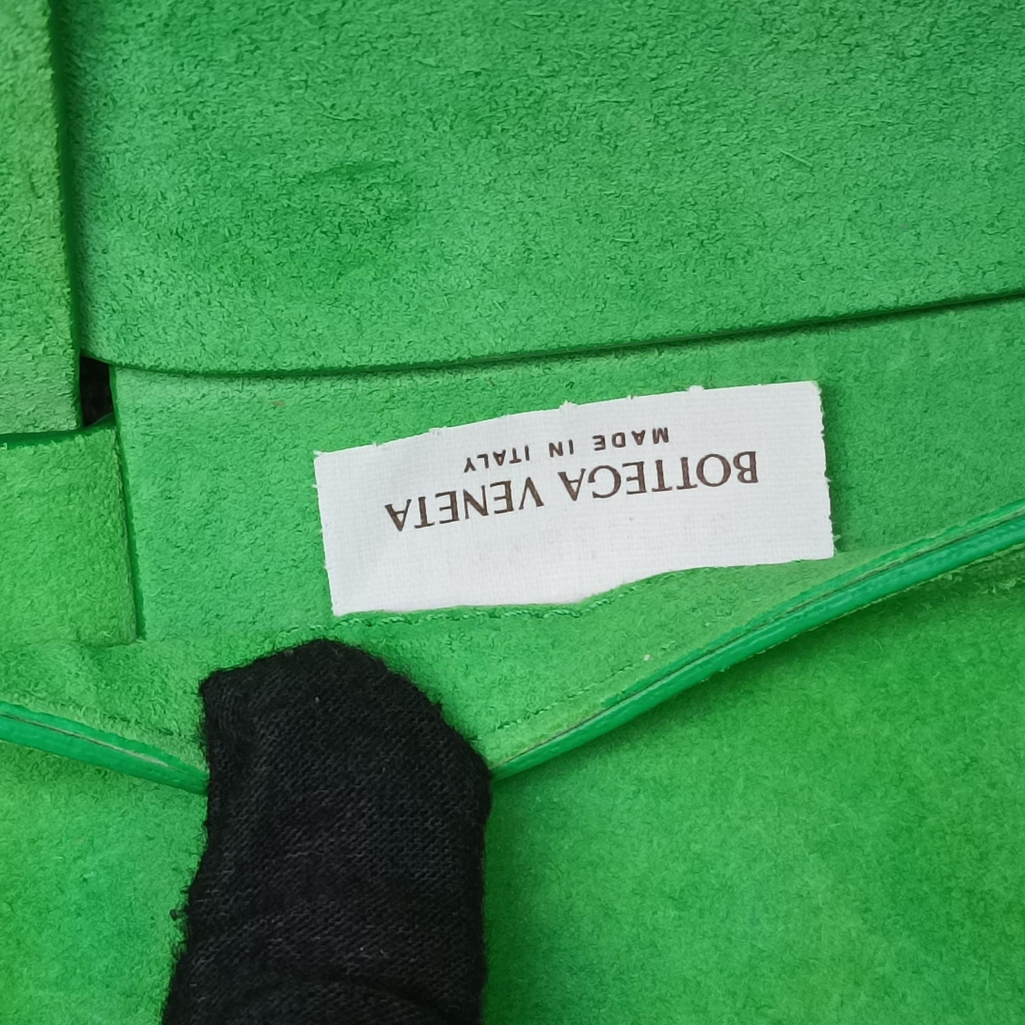 Pre-owned Bottega Veneta THE ARCO Tote White×Green lambskin  handbag | stylenewstar