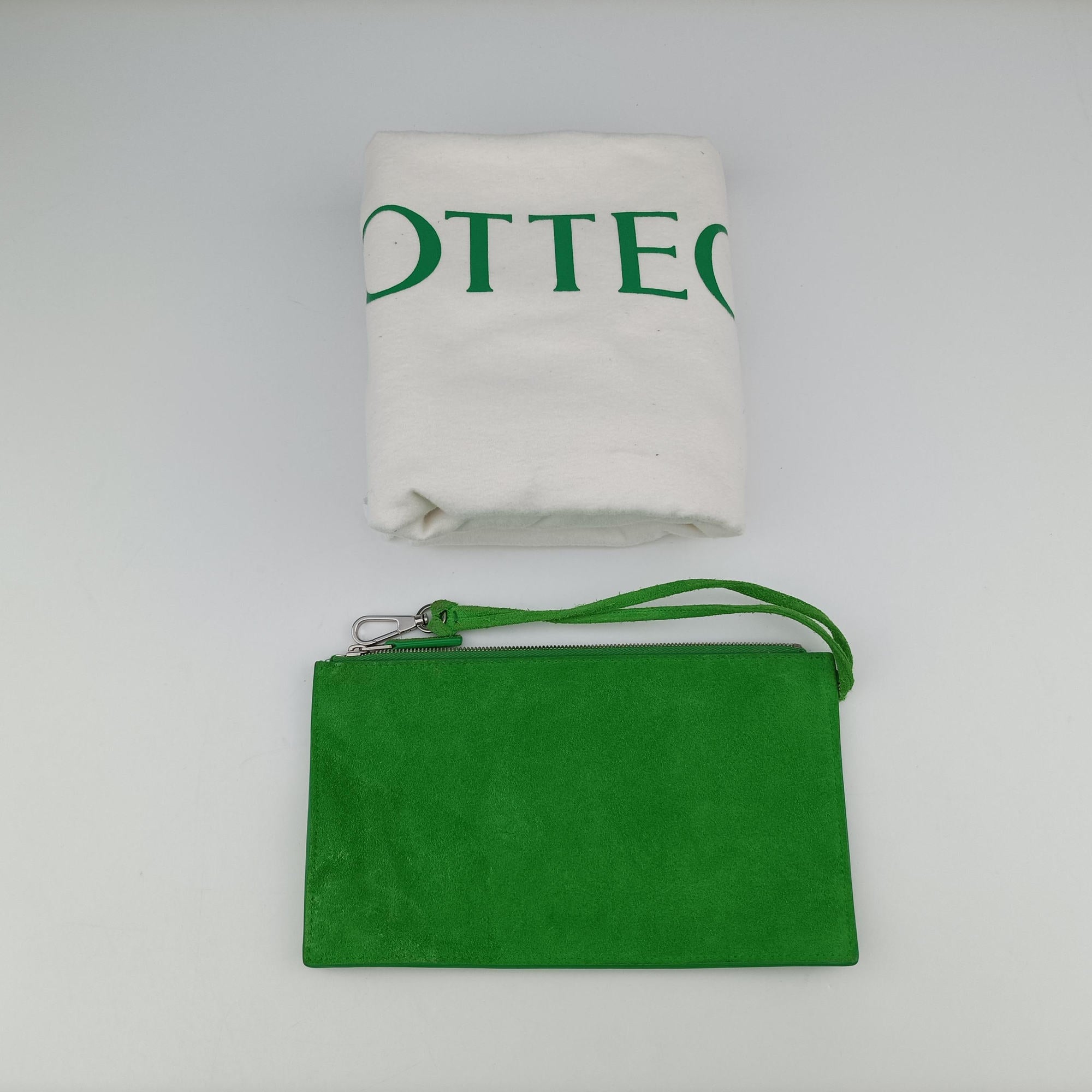 Pre-owned Bottega Veneta THE ARCO Tote White×Green lambskin  handbag | stylenewstar