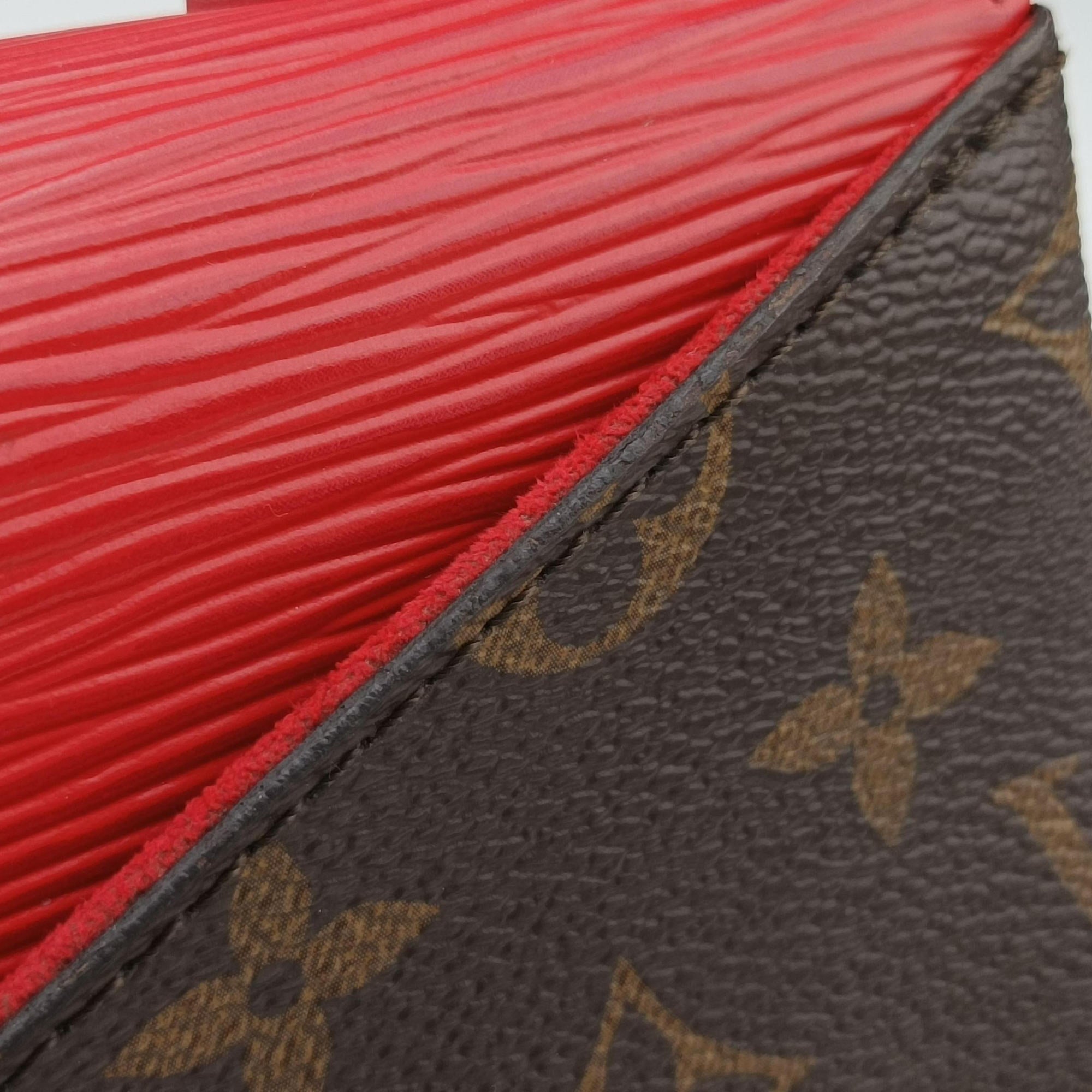 Pre-owned Louis Vuitton SAINT MICHEL brown×COQUELICOT Monogram Canvas×Epi Leather M44031 shoulderbag | stylenewstar