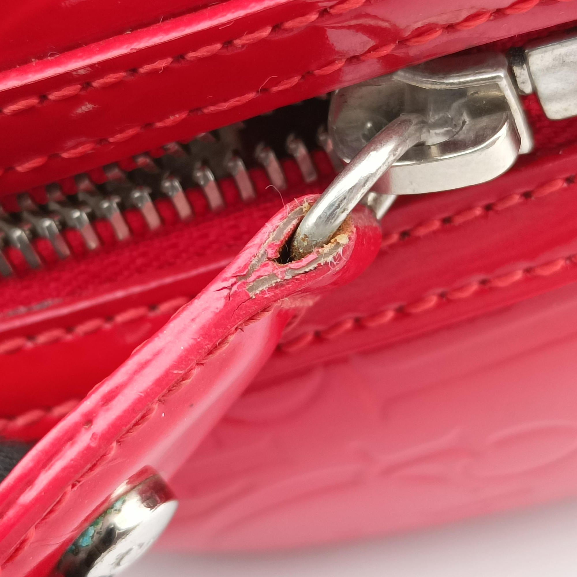 Pre-owned Christian Dior Ultimate Red patent leather  handbag | stylenewstar