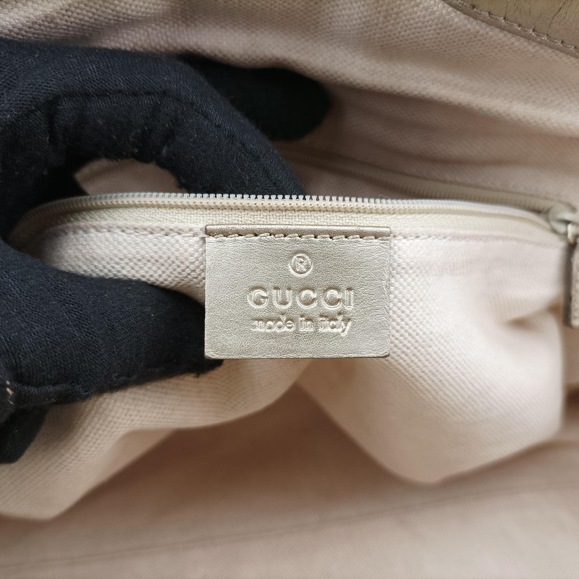 Vintage Gucci Sukey GUCCISSIMA Golden Leather 223974 shoulderbag | stylenewstar