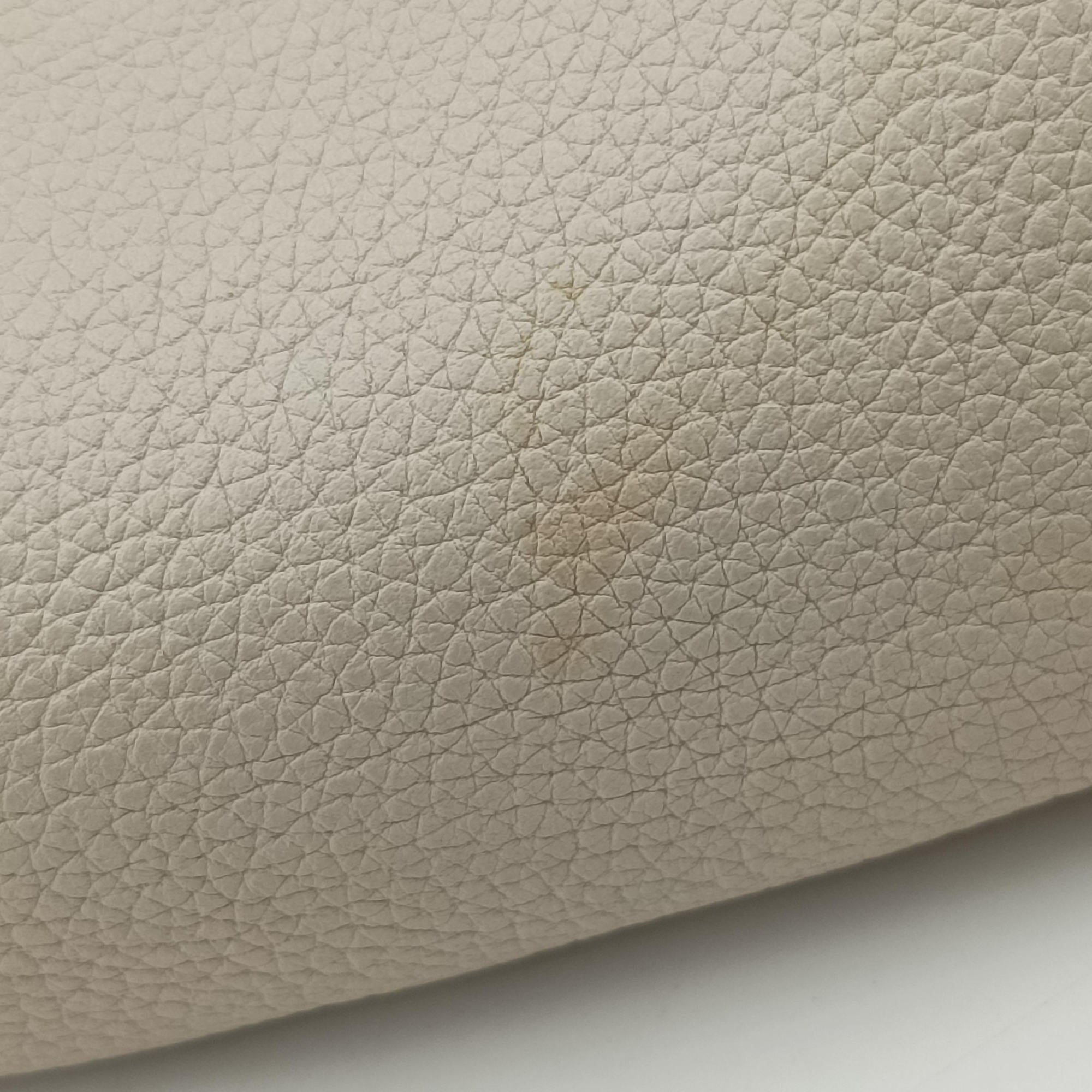 Secondhand Gucci Print White Leather 530412 bum bag/waist bag | stylenewstar