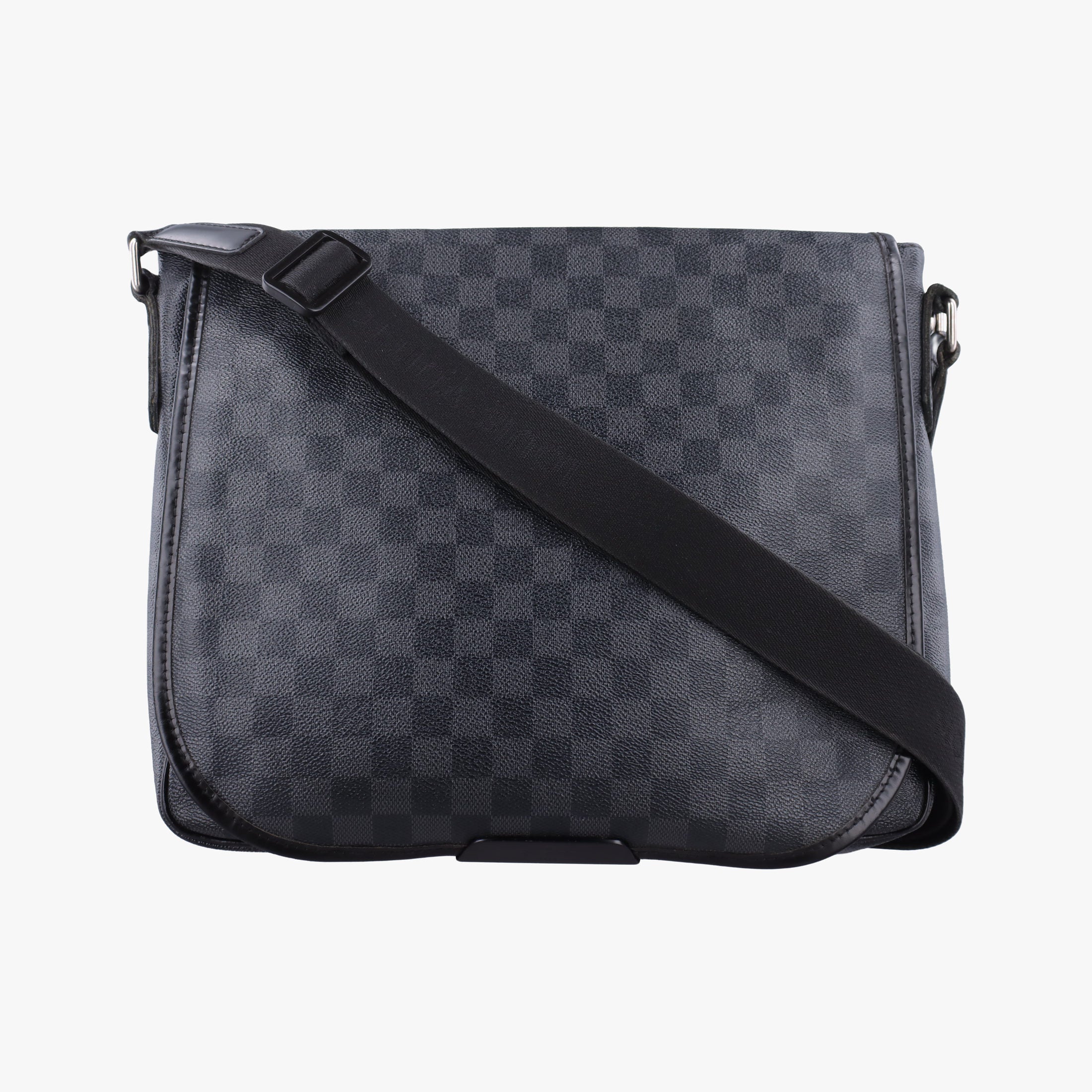 Vintage Louis Vuitton DANIEL MM Noir Damier GRAPHITE N58029 shoulderbag | stylenewstar