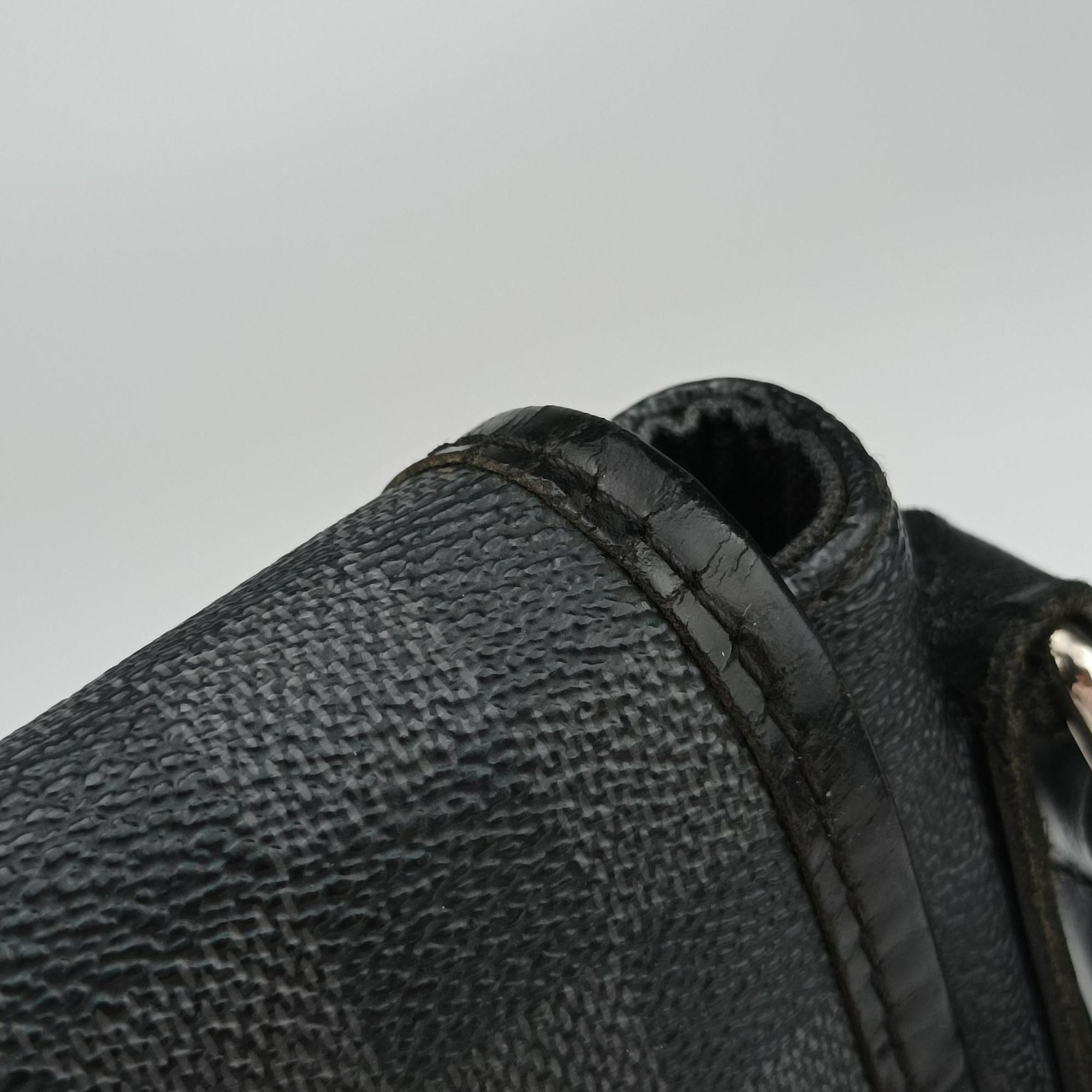 Vintage Louis Vuitton DANIEL MM Noir Damier GRAPHITE N58029 shoulderbag | stylenewstar