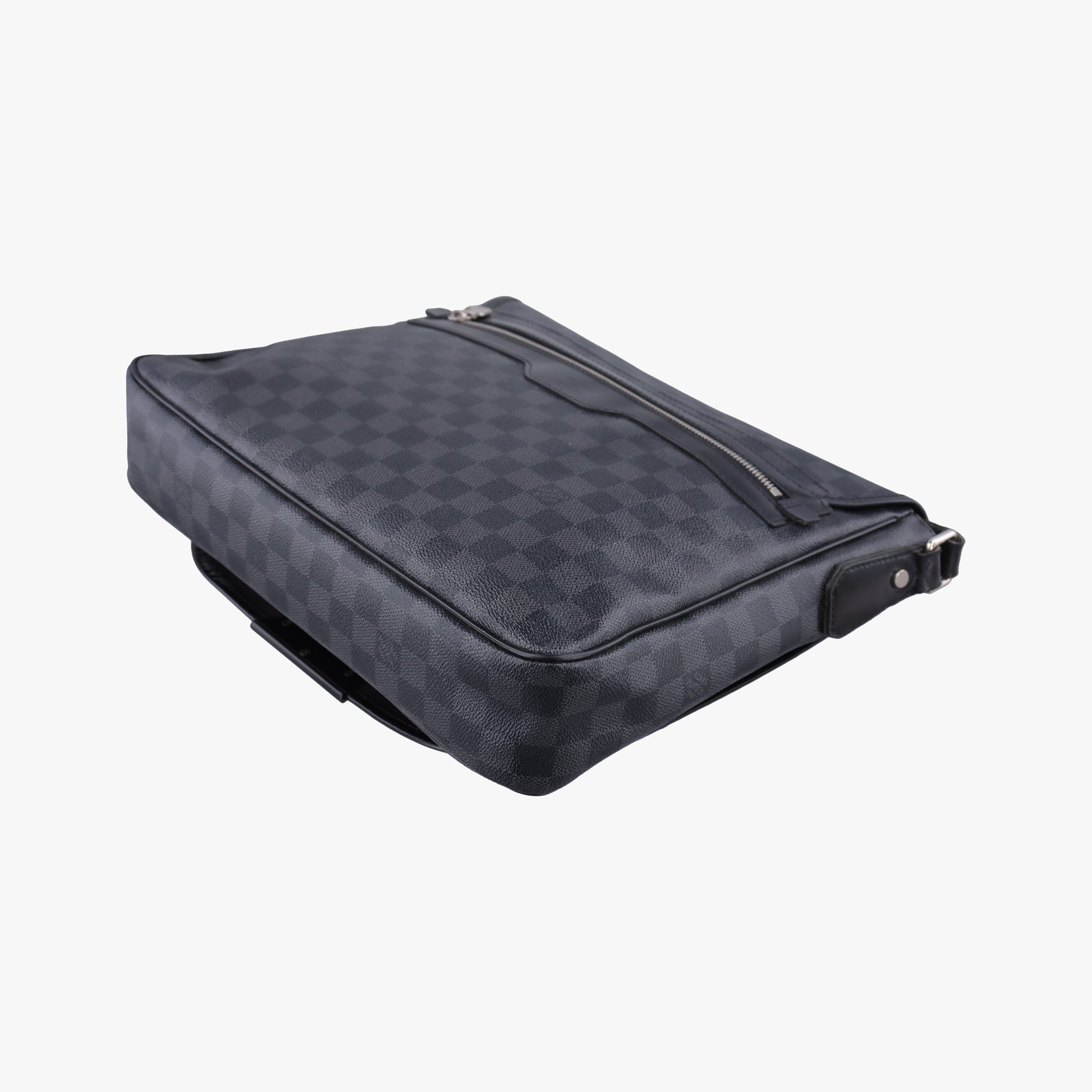 Vintage Louis Vuitton DANIEL MM Noir Damier GRAPHITE N58029 shoulderbag | stylenewstar