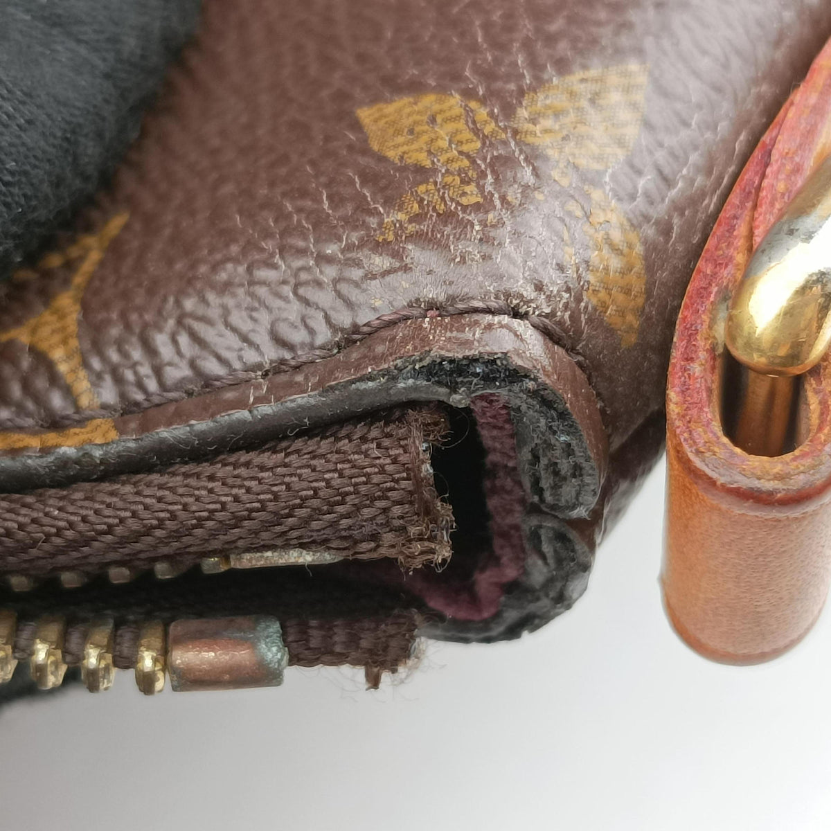 Secondhand Louis Vuitton TURENNE PM Brown Monogram Canvas M48813 shoulderbag | stylenewstar