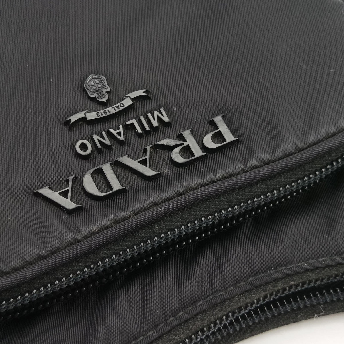 Pre-owned Prada Tonal Logo Hobo Black Nylon  shoulderbag | stylenewstar