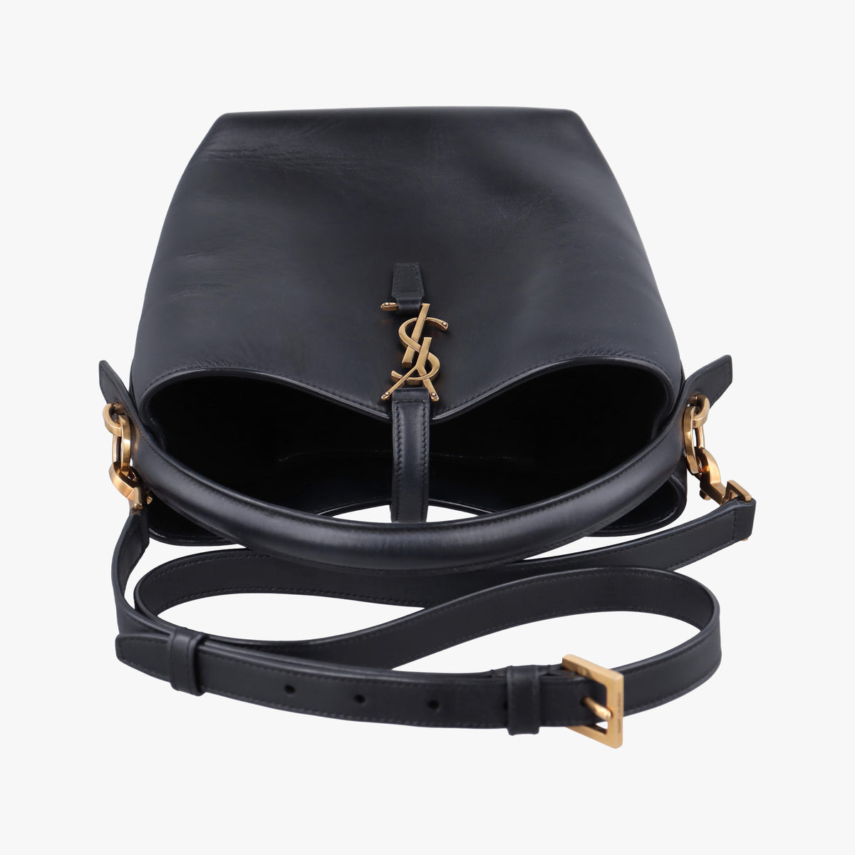 Pre-owned Yves Saint Laurent LE 37 bucket Black Leather 749036 shoulderbag | stylenewstar