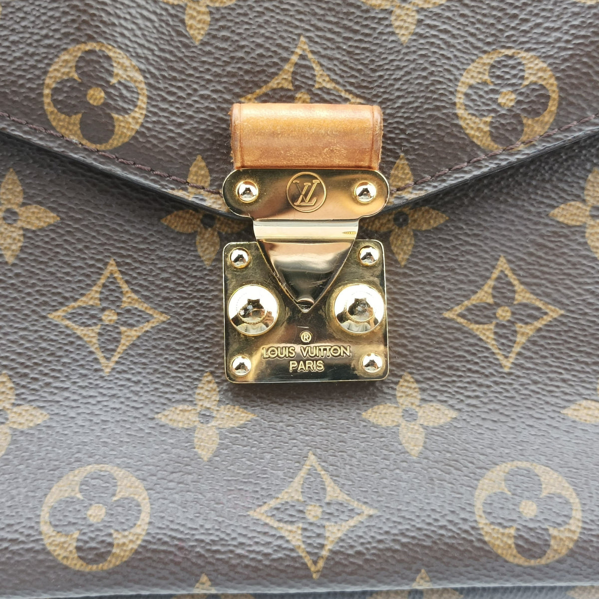 Pre-owned Louis Vuitton Pochette Metis MM Brown Monogram Canvas M44875 shoulderbag | stylenewstar