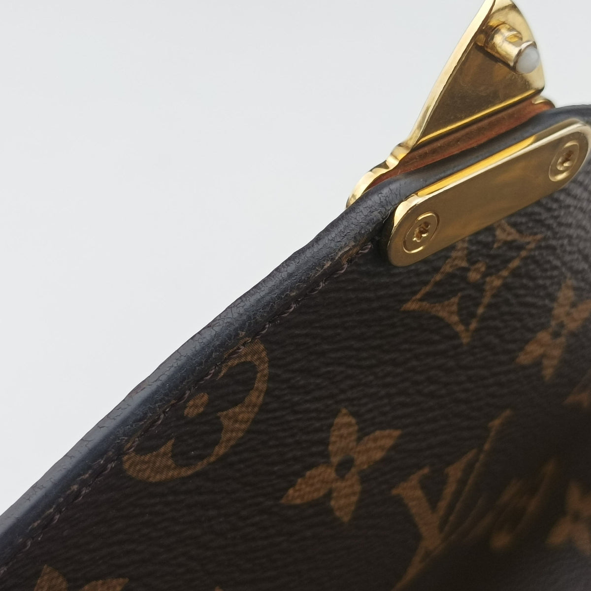 Pre-owned Louis Vuitton Pochette Metis MM Brown Monogram Canvas M44875 shoulderbag | stylenewstar