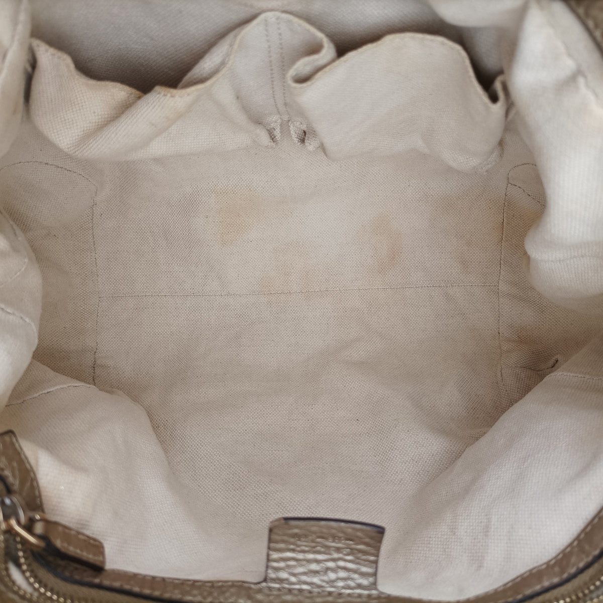 Pre-owned Gucci Bella Beige×Gold canvas×leather 282301 shoulderbag | stylenewstar