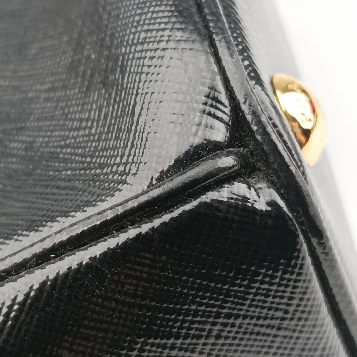 Vintage Prada Galleria Black SAFFIANO patent BN2274 shoulderbag | stylenewstar