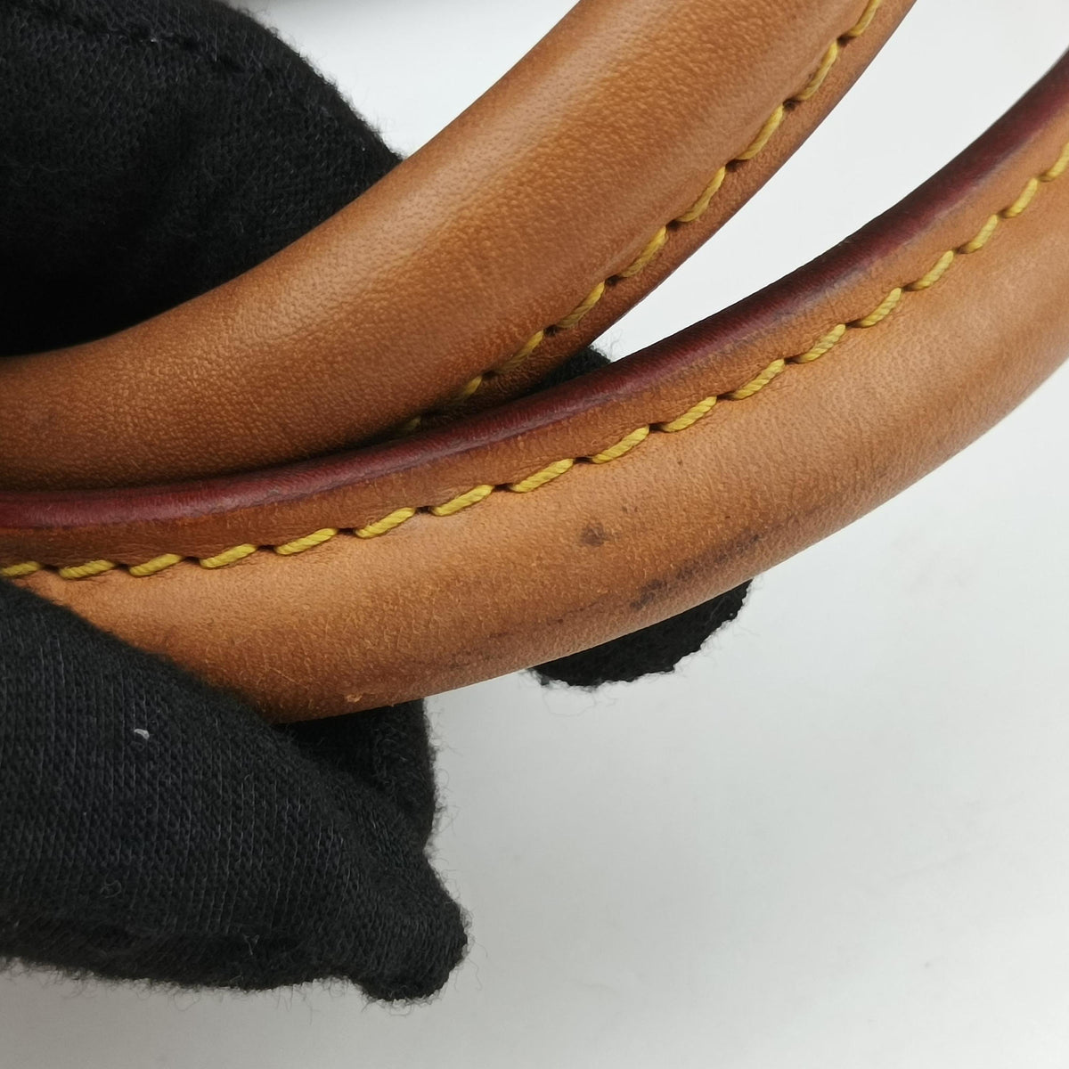 Secondhand Louis Vuitton TIVOLI PM brown Monogram Canvas M40143 handbag | stylenewstar