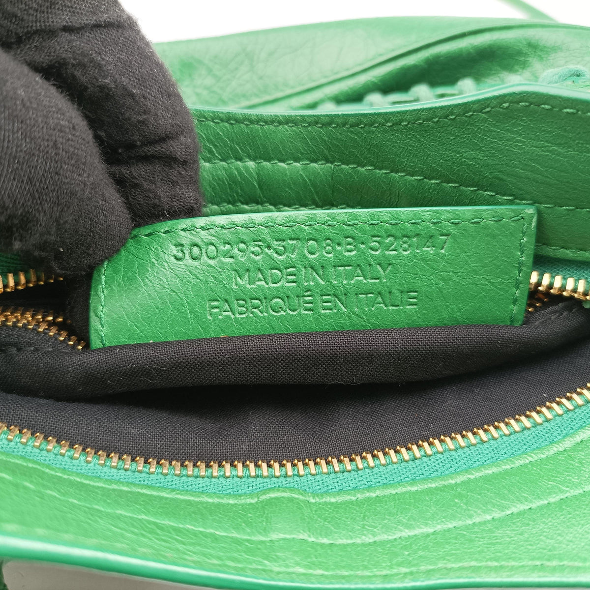 Secondhand Balenciaga Classic City Mini Green lambskin  shoulderbag | stylenewstar