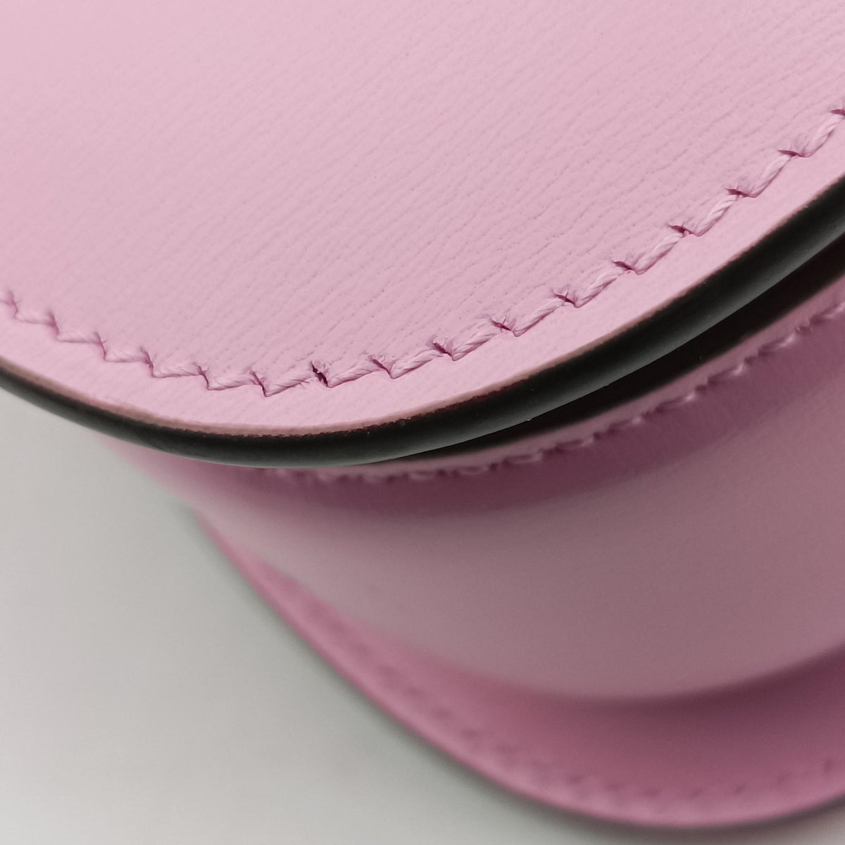 Pre-owned Gucci Bamboo Pink Leather 686864 shoulderbag | stylenewstar