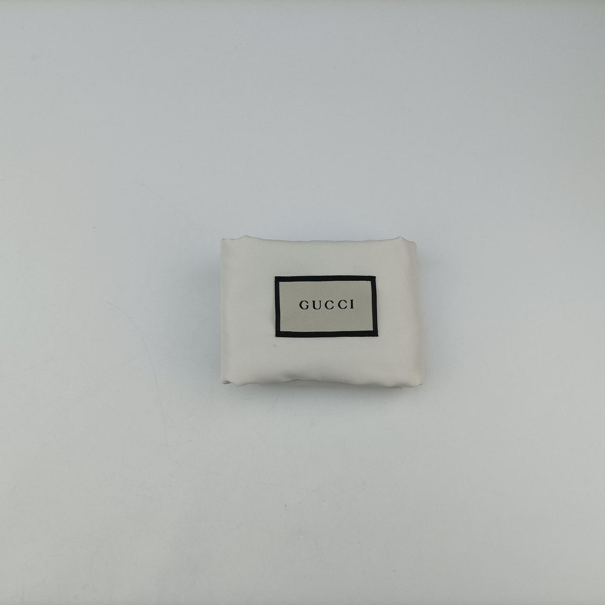Secondhand Gucci Nice GG Supreme White x Multicolour Leather 336749 shoulderbag | stylenewstar