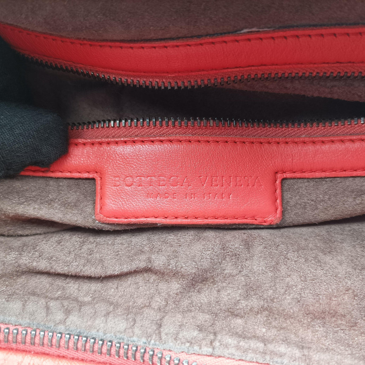 Pre-owned Bottega Veneta Intrecciato Red lambskin  handbag | stylenewstar