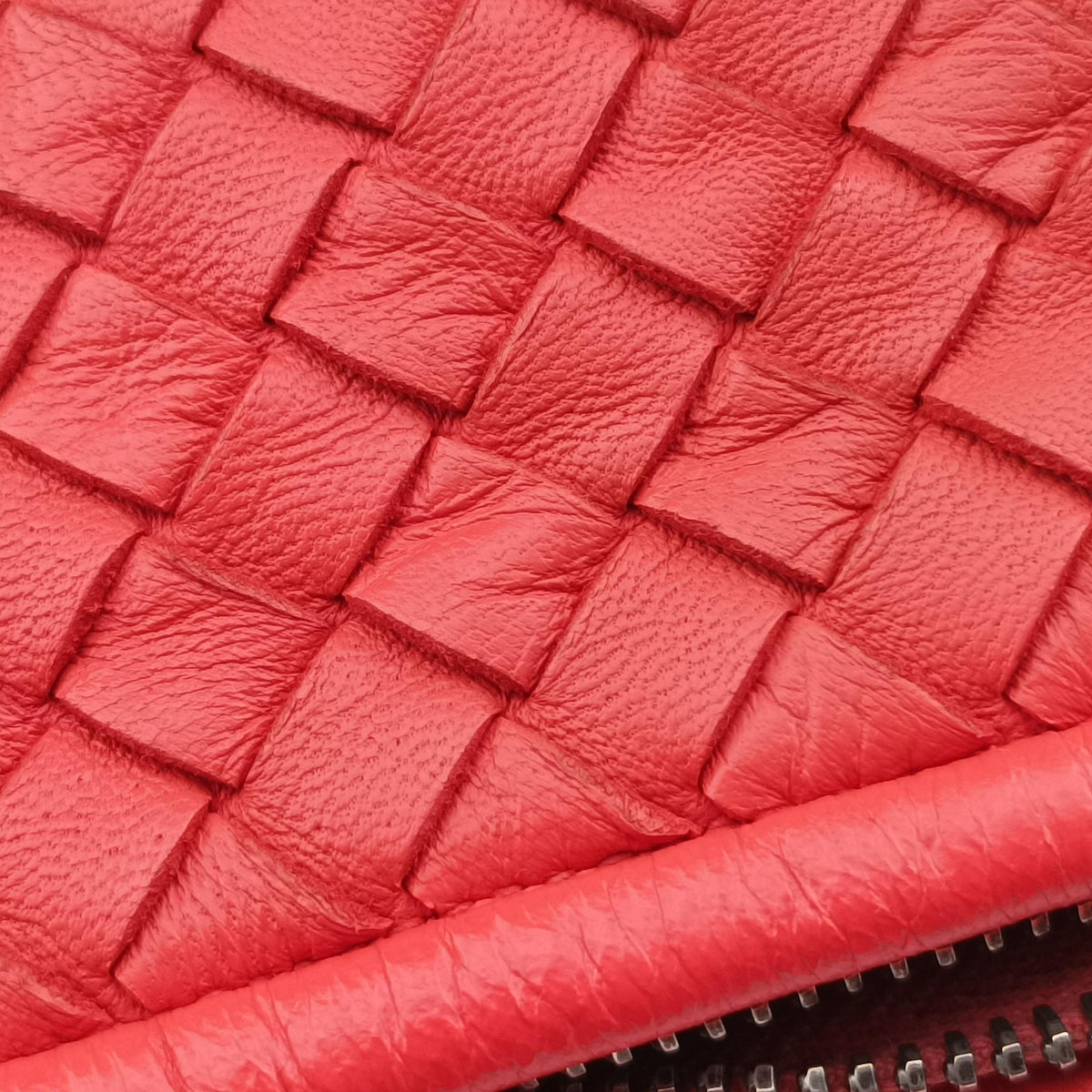 Pre-owned Bottega Veneta Intrecciato Red lambskin  handbag | stylenewstar