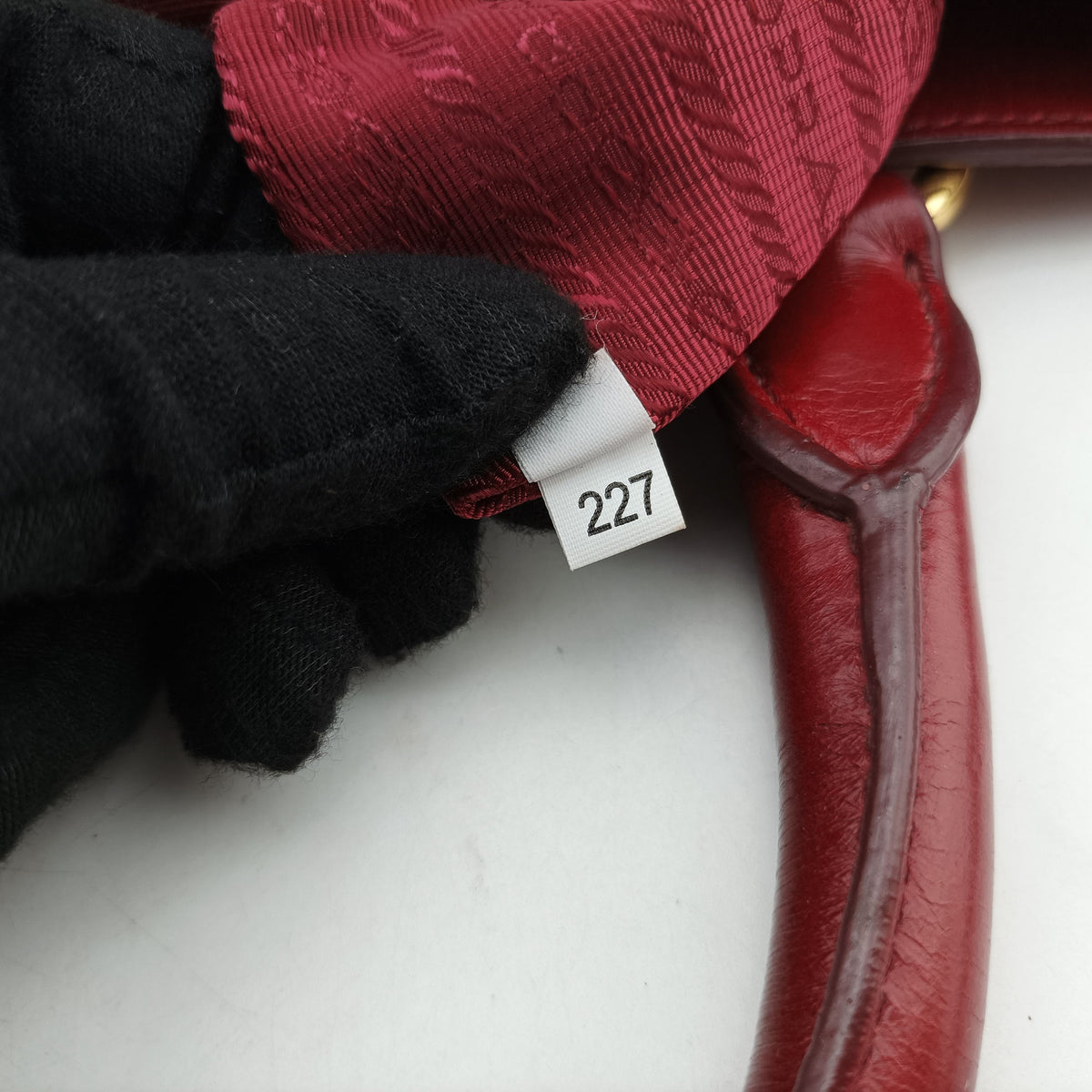 Secondhand Prada Vitello Shine Shopping Peonia Red Leather BN2324 handbag | stylenewstar