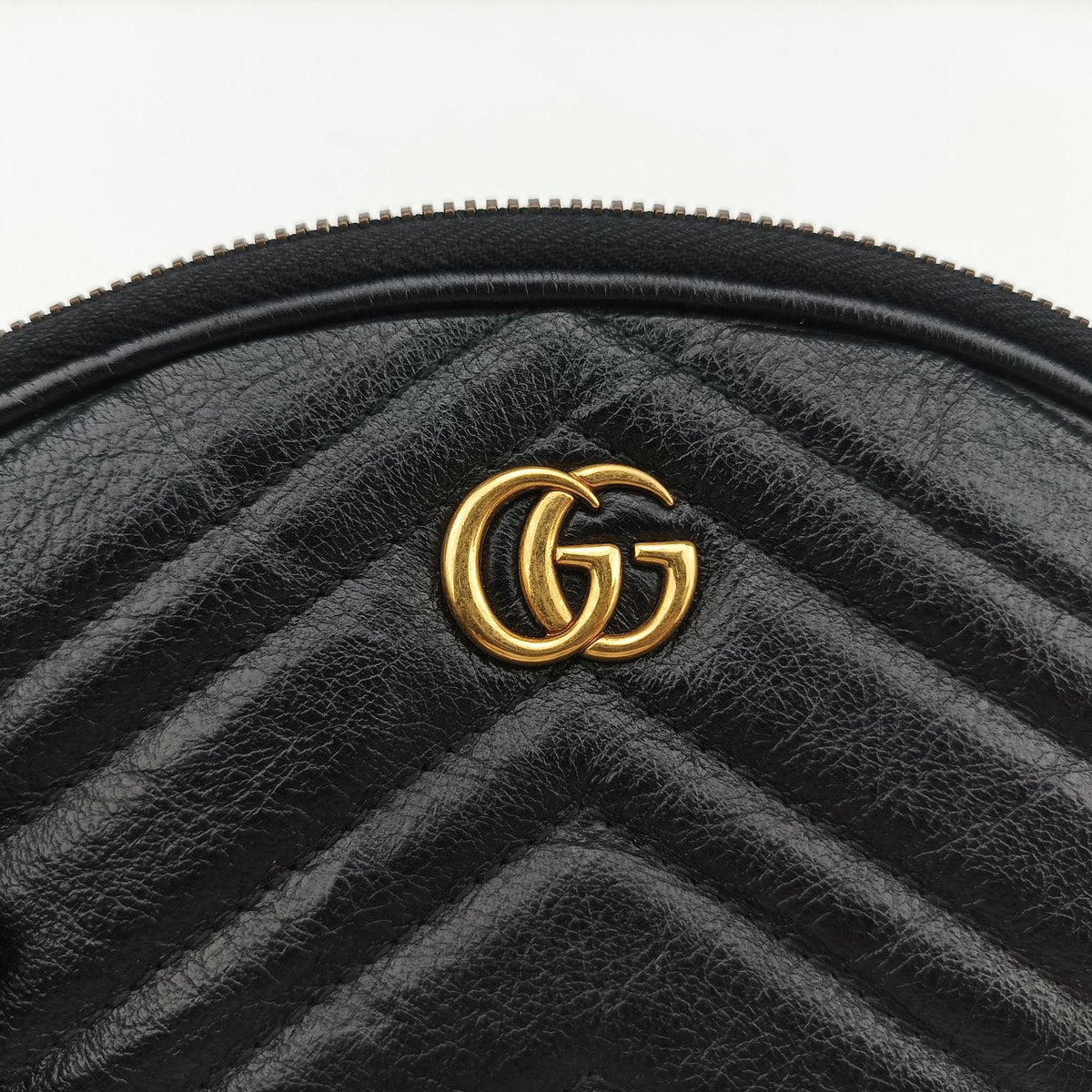 Vintage Gucci GG Marmont Black Leather 524597 clutchbag | stylenewstar