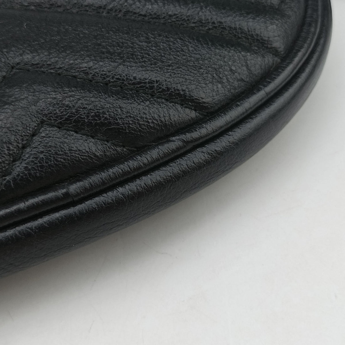 Vintage Gucci GG Marmont Black Leather 524597 clutchbag | stylenewstar