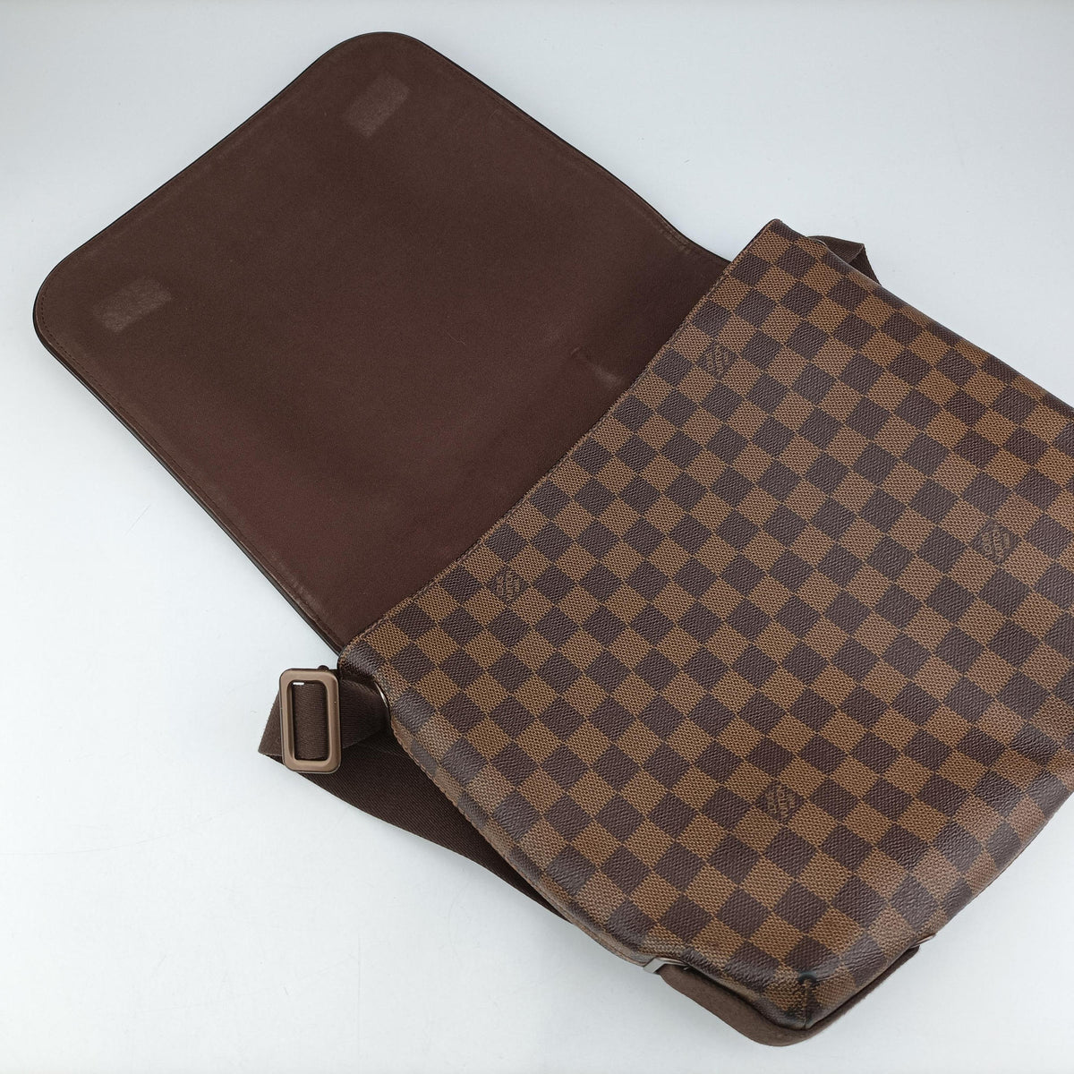 Secondhand Louis Vuitton BROOKLYN MM EBENE Damier Canvas N51211 shoulderbag | stylenewstar