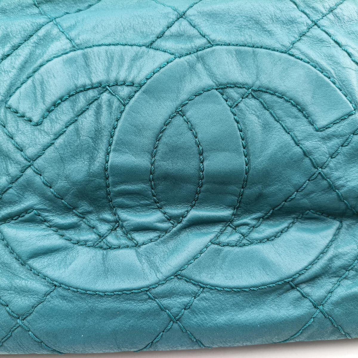 Pre-owned Chanel CC Soft Hobo Matelasse Blue Leather  handbag | stylenewstar