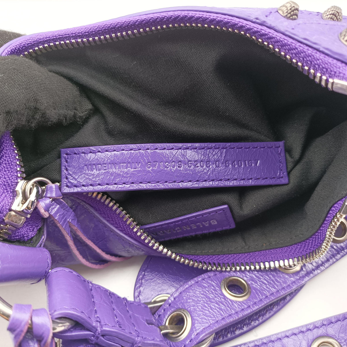 Pre-owned Balenciaga Le Cagole Purple cloth  shoulderbag | stylenewstar