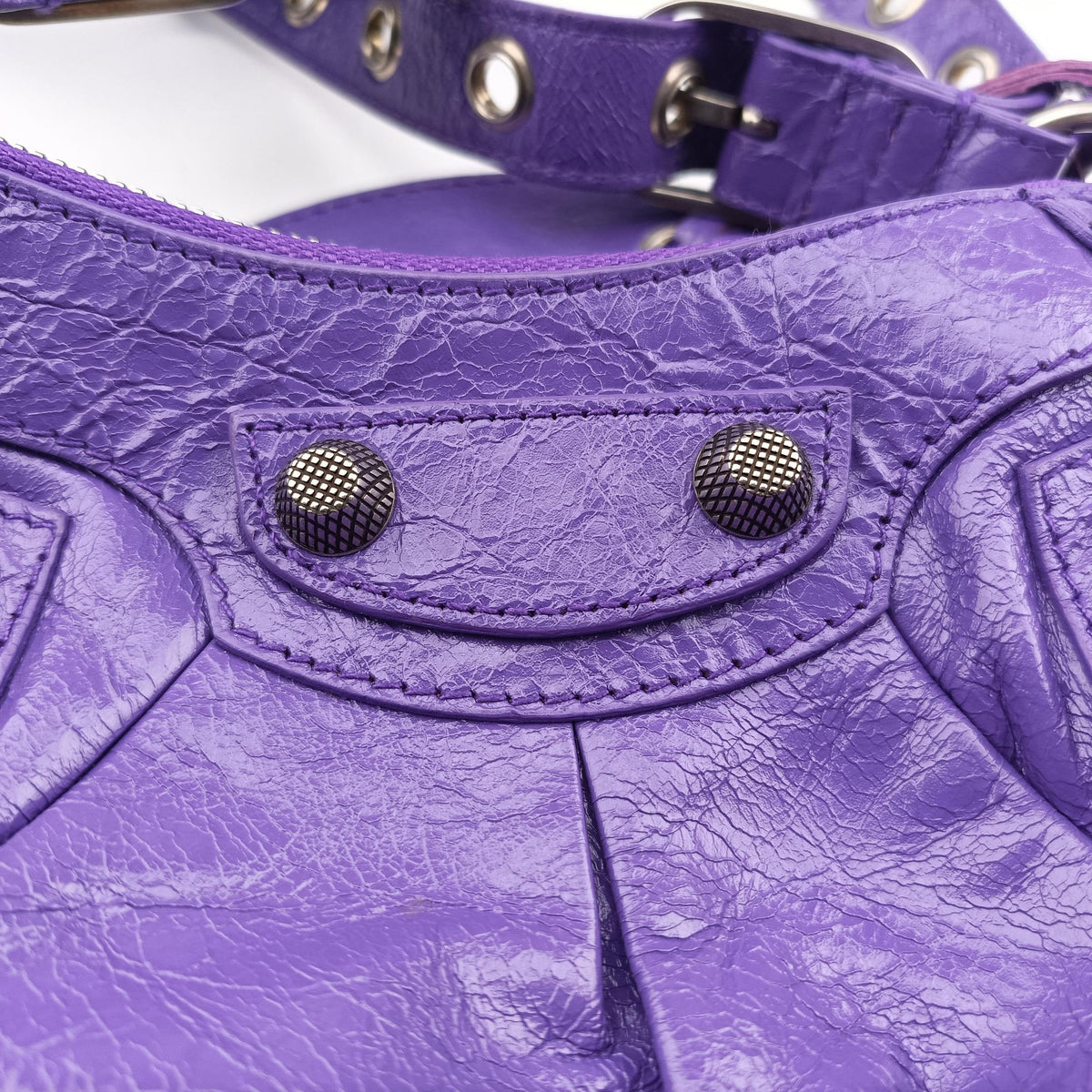 Pre-owned Balenciaga Le Cagole Purple cloth  shoulderbag | stylenewstar
