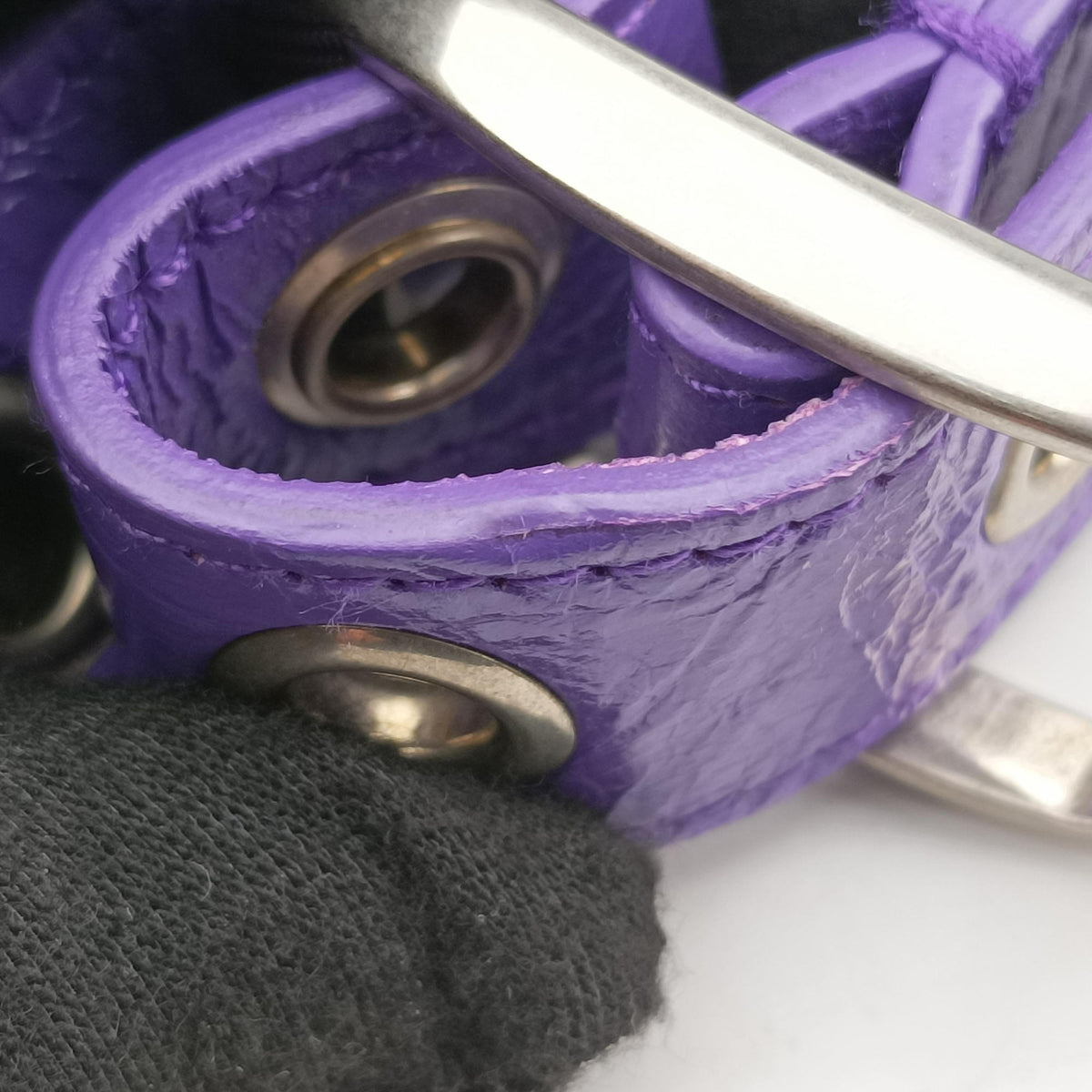 Pre-owned Balenciaga Le Cagole Purple cloth  shoulderbag | stylenewstar