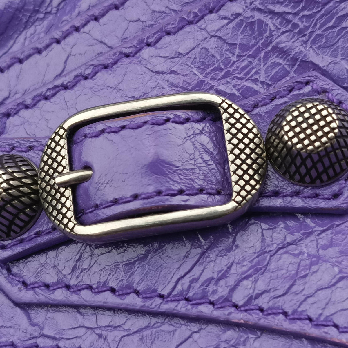 Pre-owned Balenciaga Le Cagole Purple cloth  shoulderbag | stylenewstar