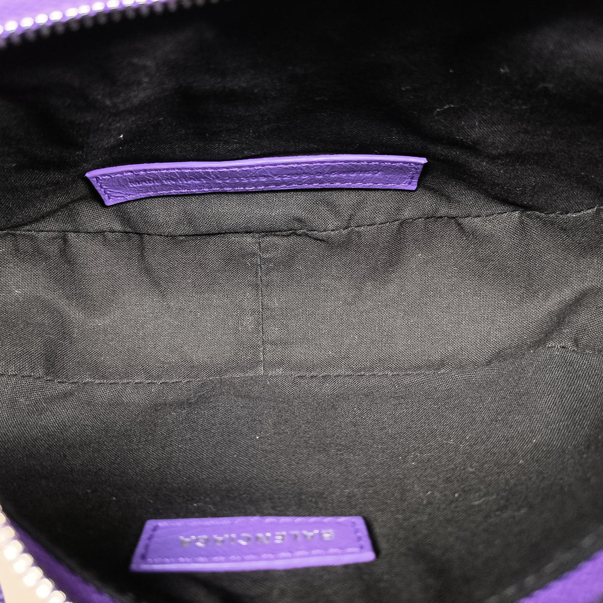 Pre-owned Balenciaga Le Cagole Purple cloth  shoulderbag | stylenewstar