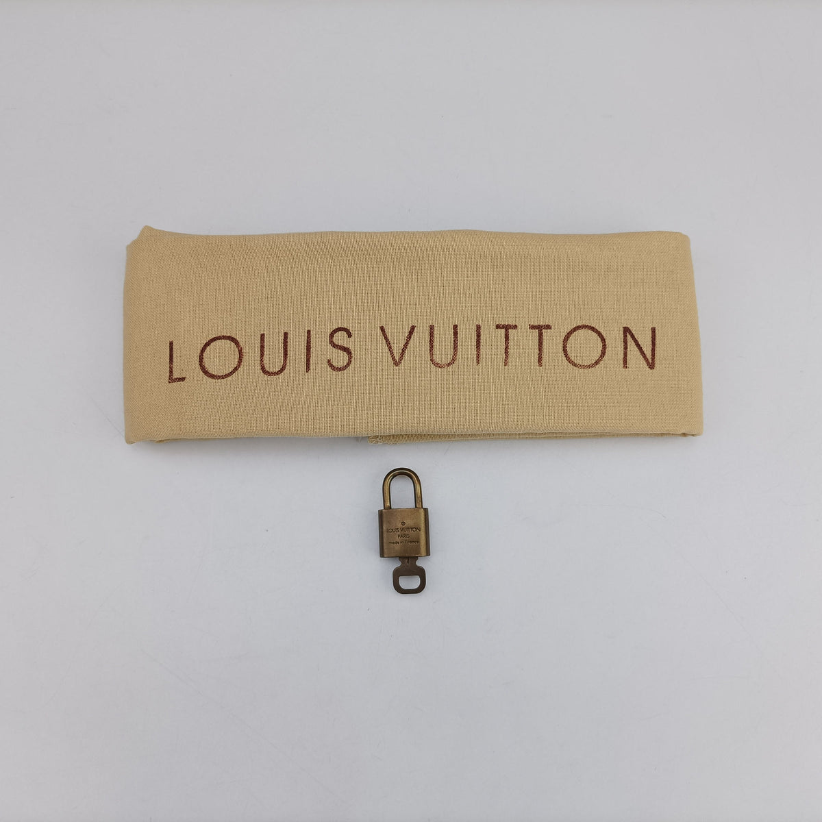 Pre-owned Louis Vuitton Speedy 30 noir epi M59022 handbag | stylenewstar