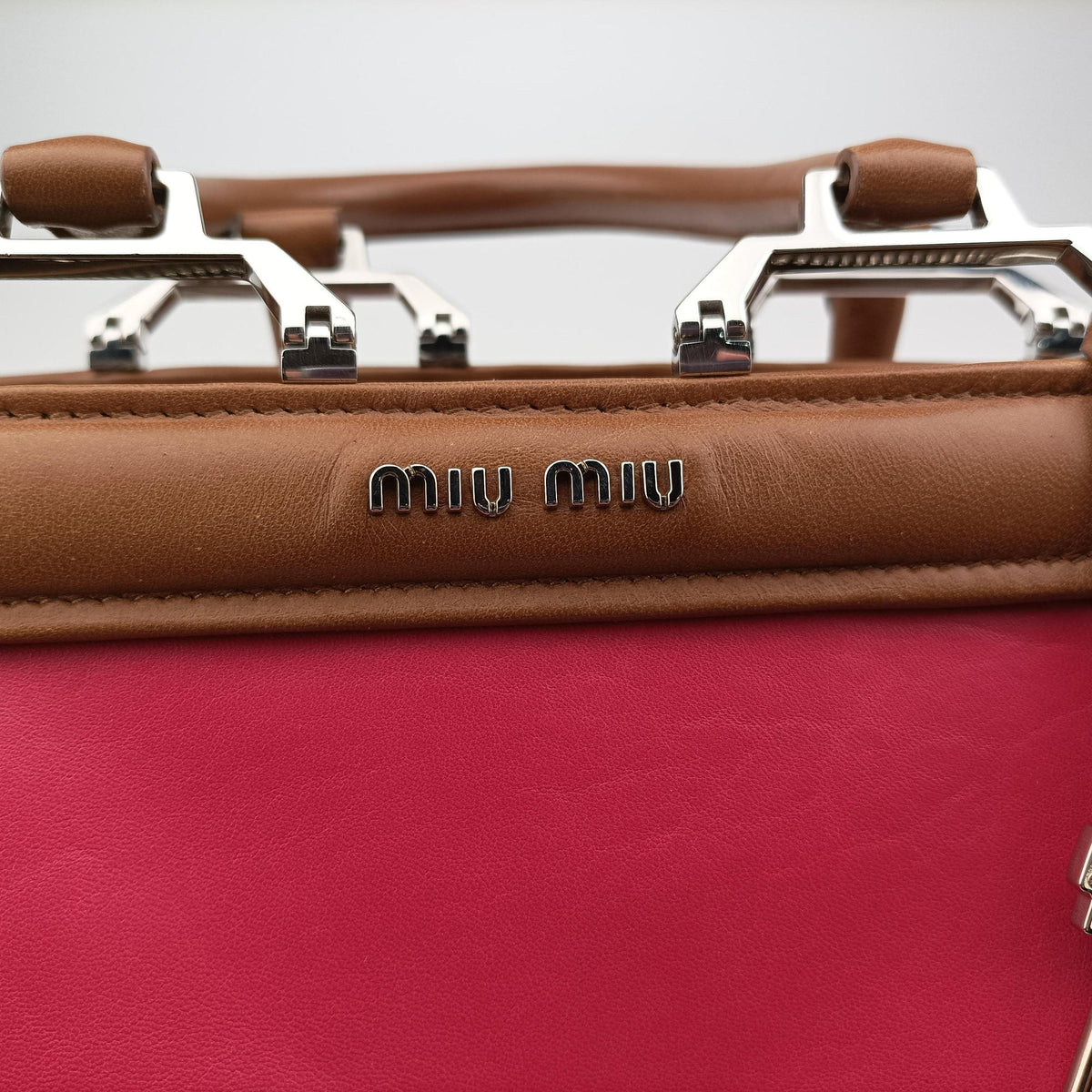 Pre-owned Miu Miu Madras Brown×Pink Leather  shoulderbag | stylenewstar