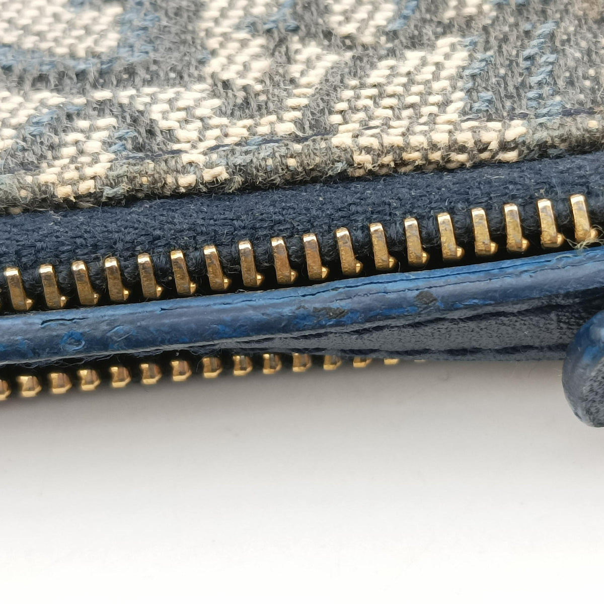 Secondhand Christian Dior Saddle Navy Jacquard x Leather  shoulderbag | stylenewstar