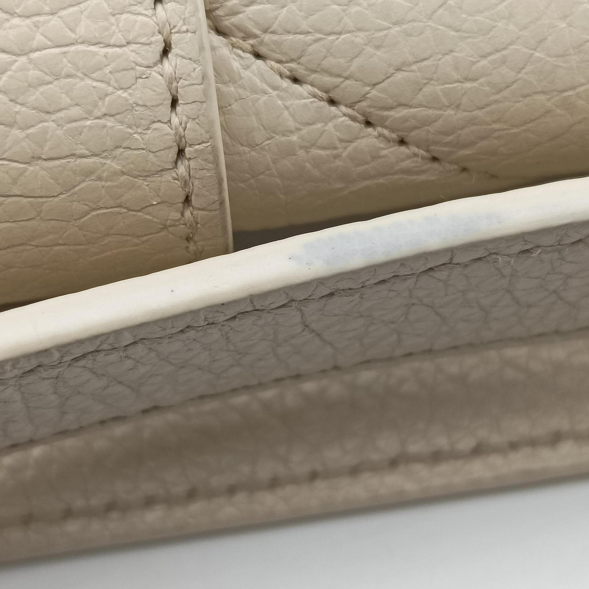 Secondhand Yves Saint Laurent ENVELOPE White Leather 440115 shoulderbag | stylenewstar