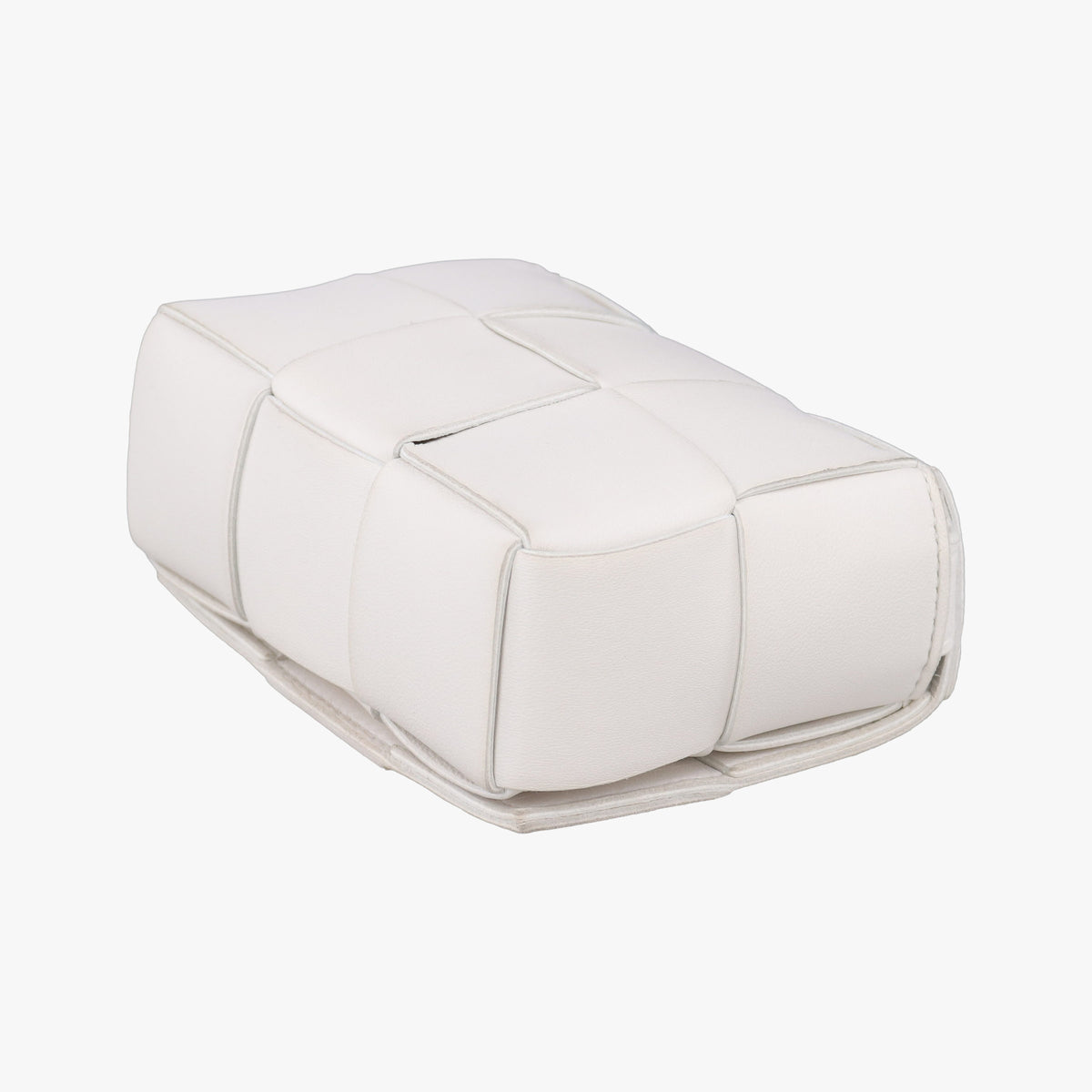 Pre-owned Bottega Veneta Candy Cassette White Lambskin  shoulderbag | stylenewstar