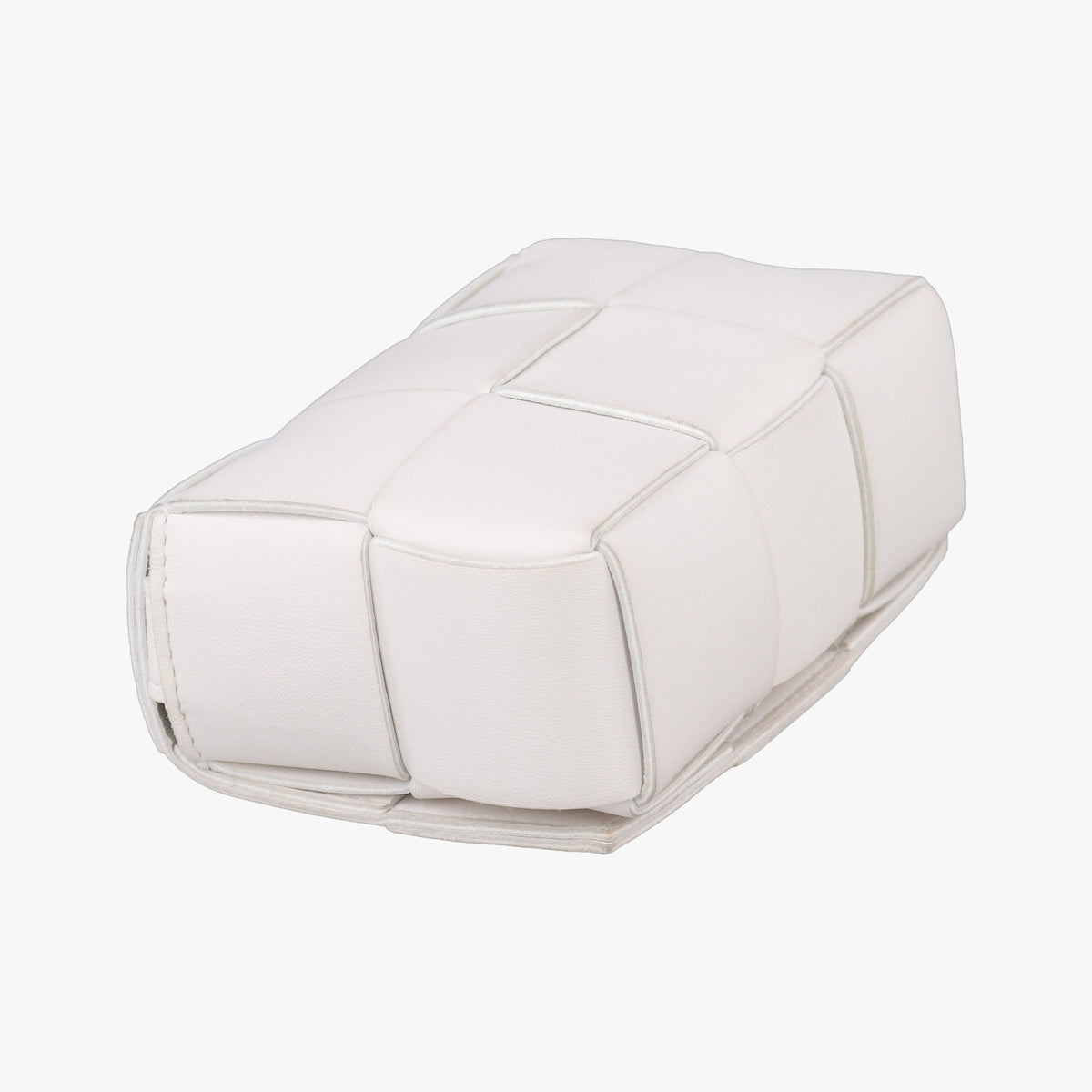 Pre-owned Bottega Veneta Candy Cassette White Lambskin  shoulderbag | stylenewstar