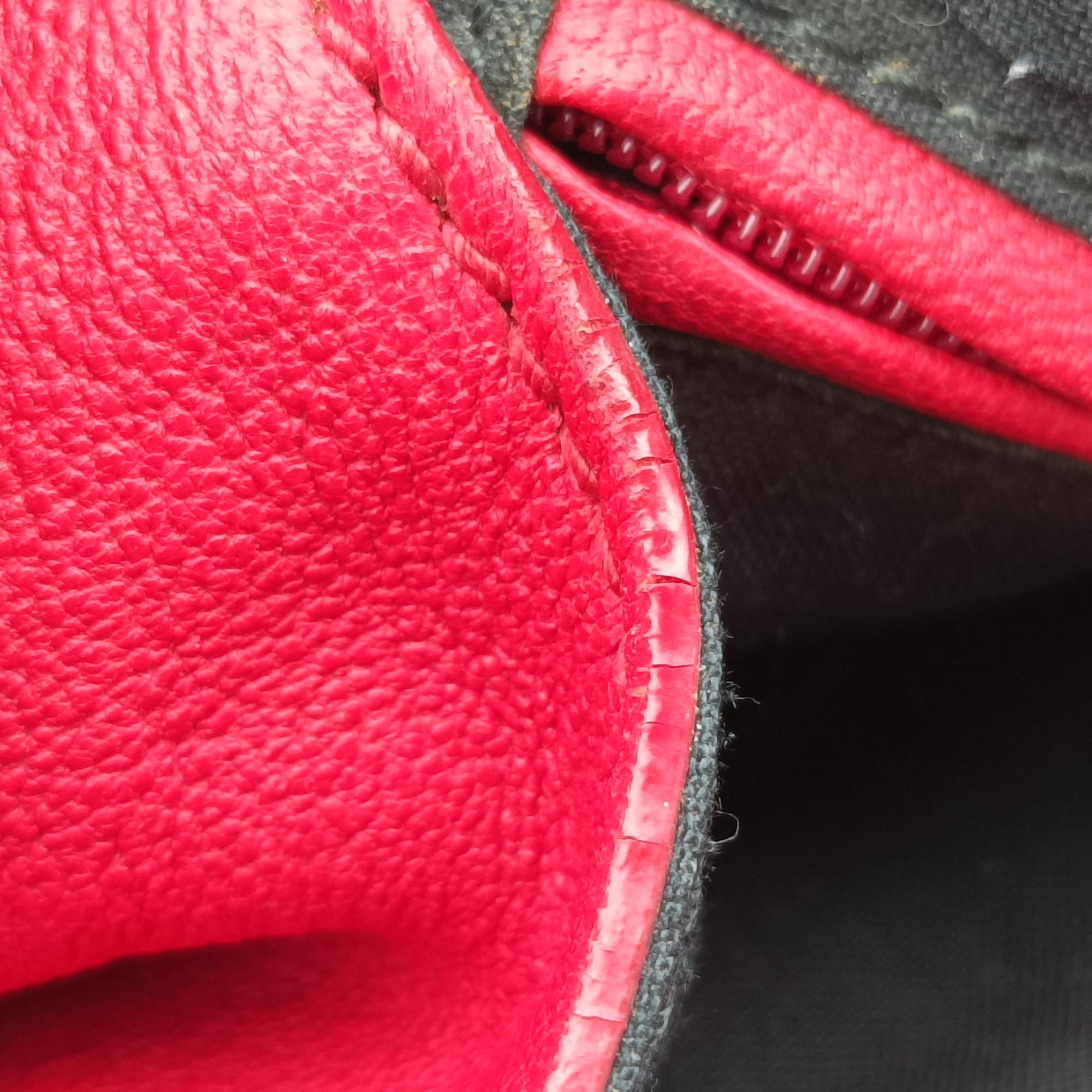 Vintage Yves Saint Laurent Cabas ChYc Red Leather 279079 handbag | stylenewstar