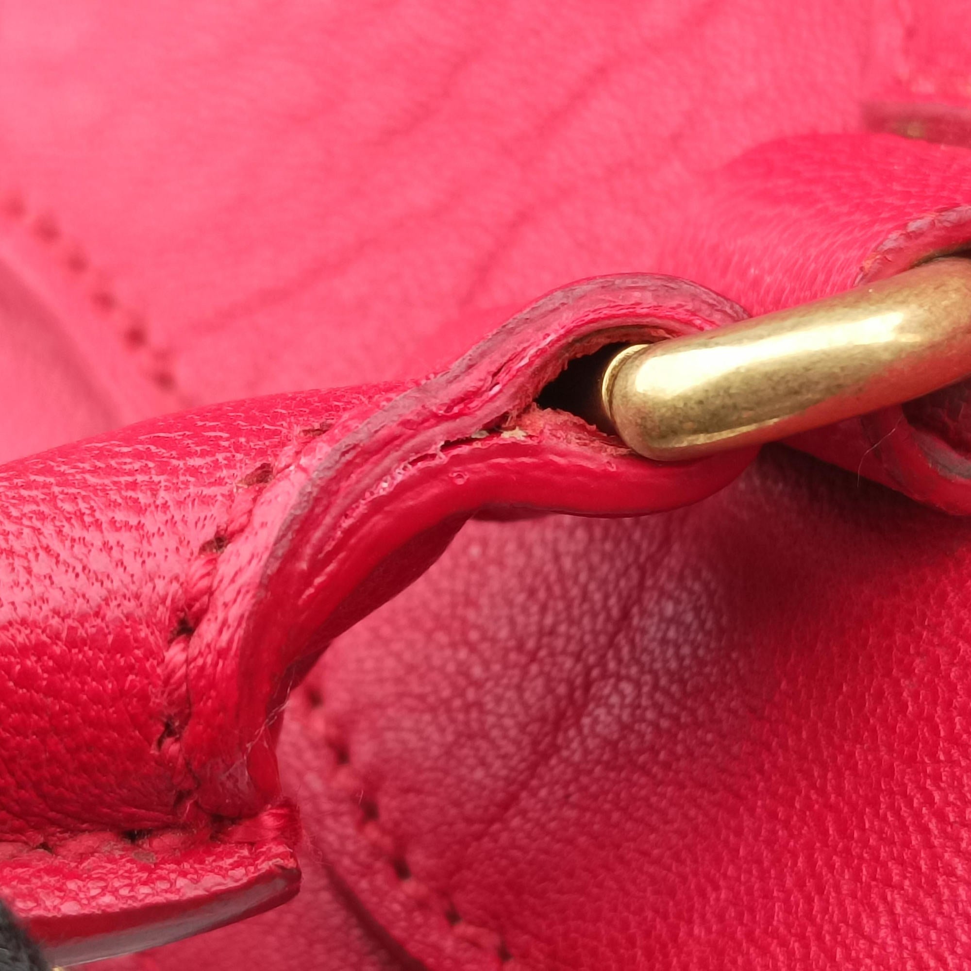 Vintage Yves Saint Laurent Cabas ChYc Red Leather 279079 handbag | stylenewstar