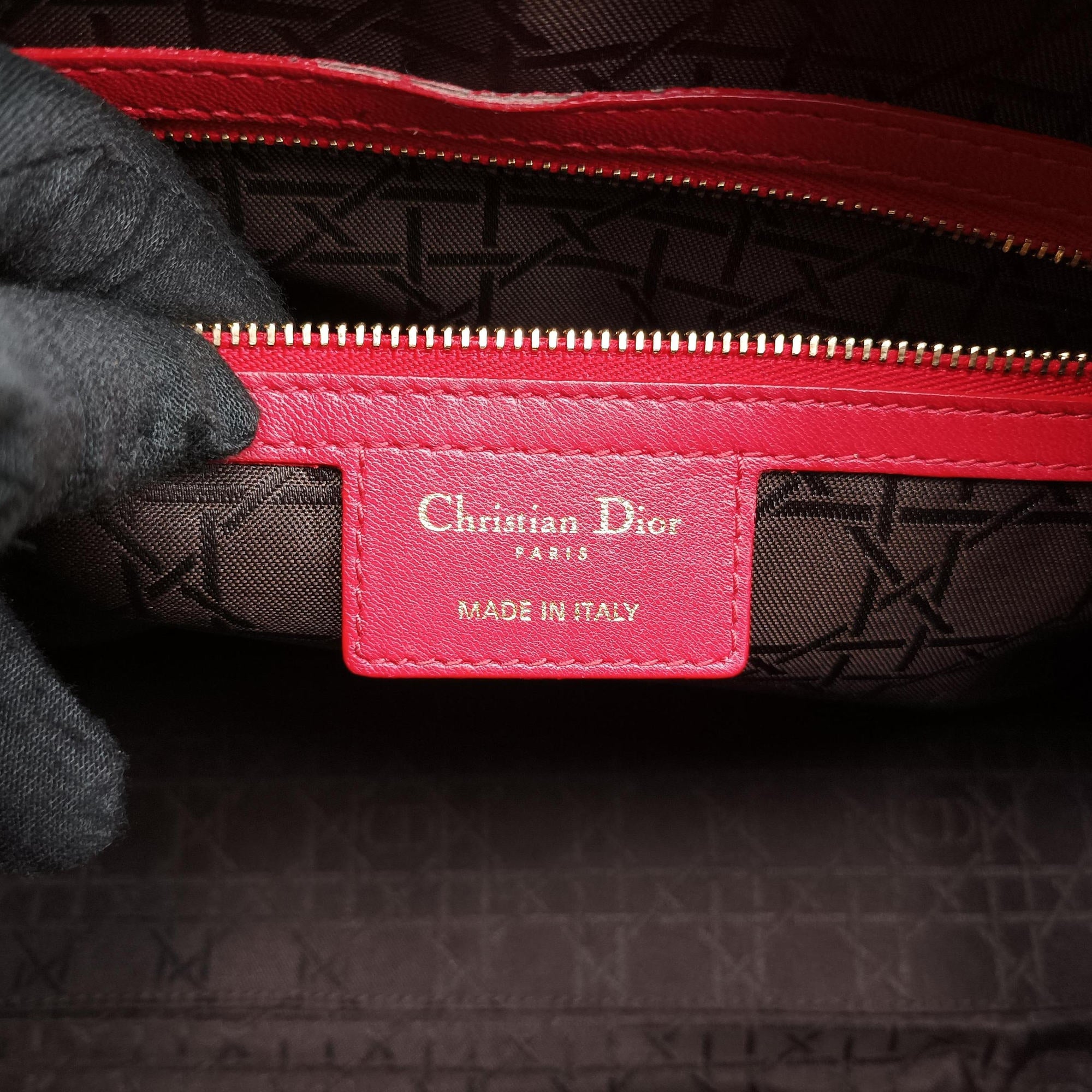 Pre-owned Christian Dior Lady Dior Red lambskin  shoulderbag | stylenewstar